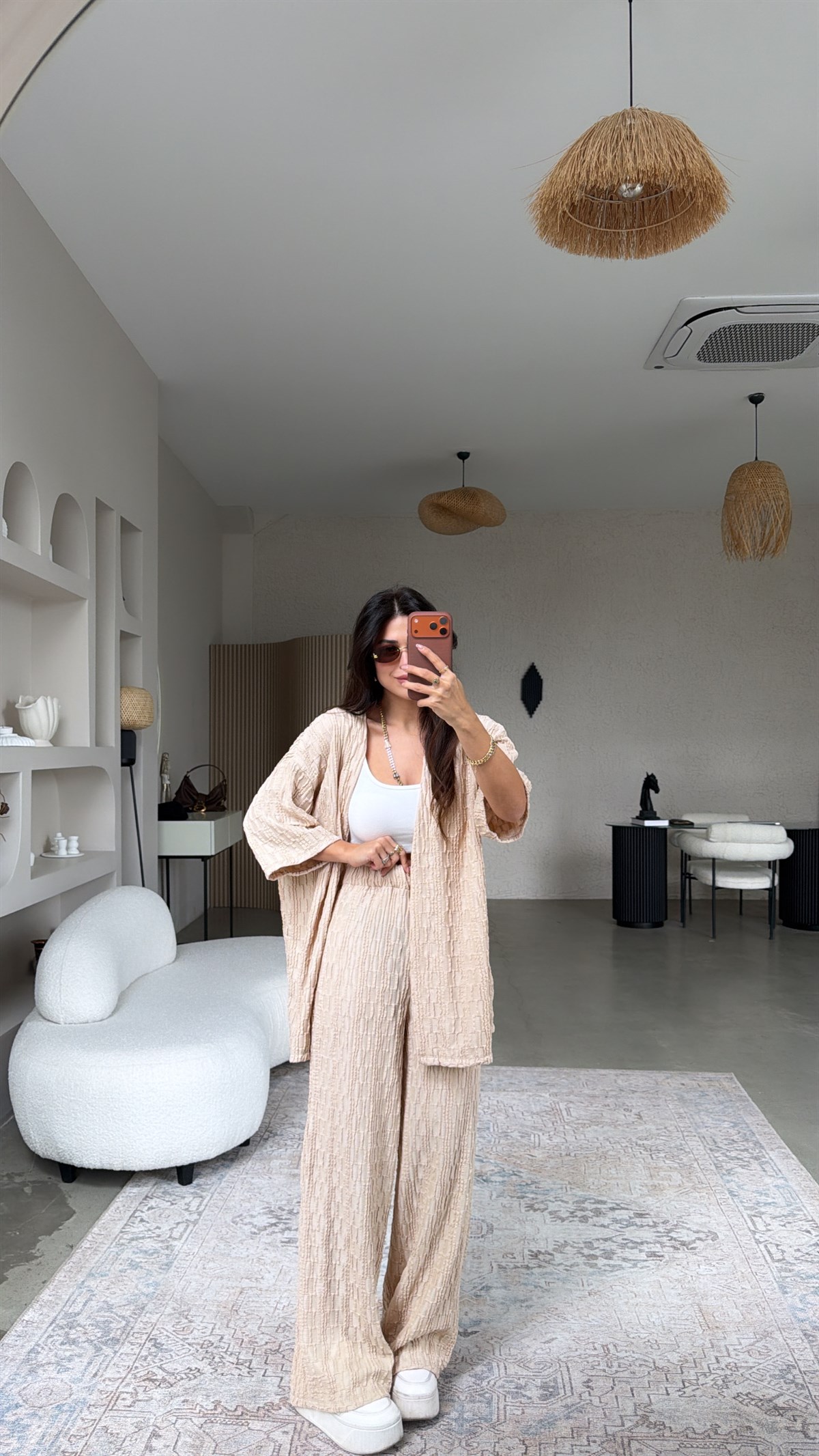 Bej Dokulu Ceketli Takım