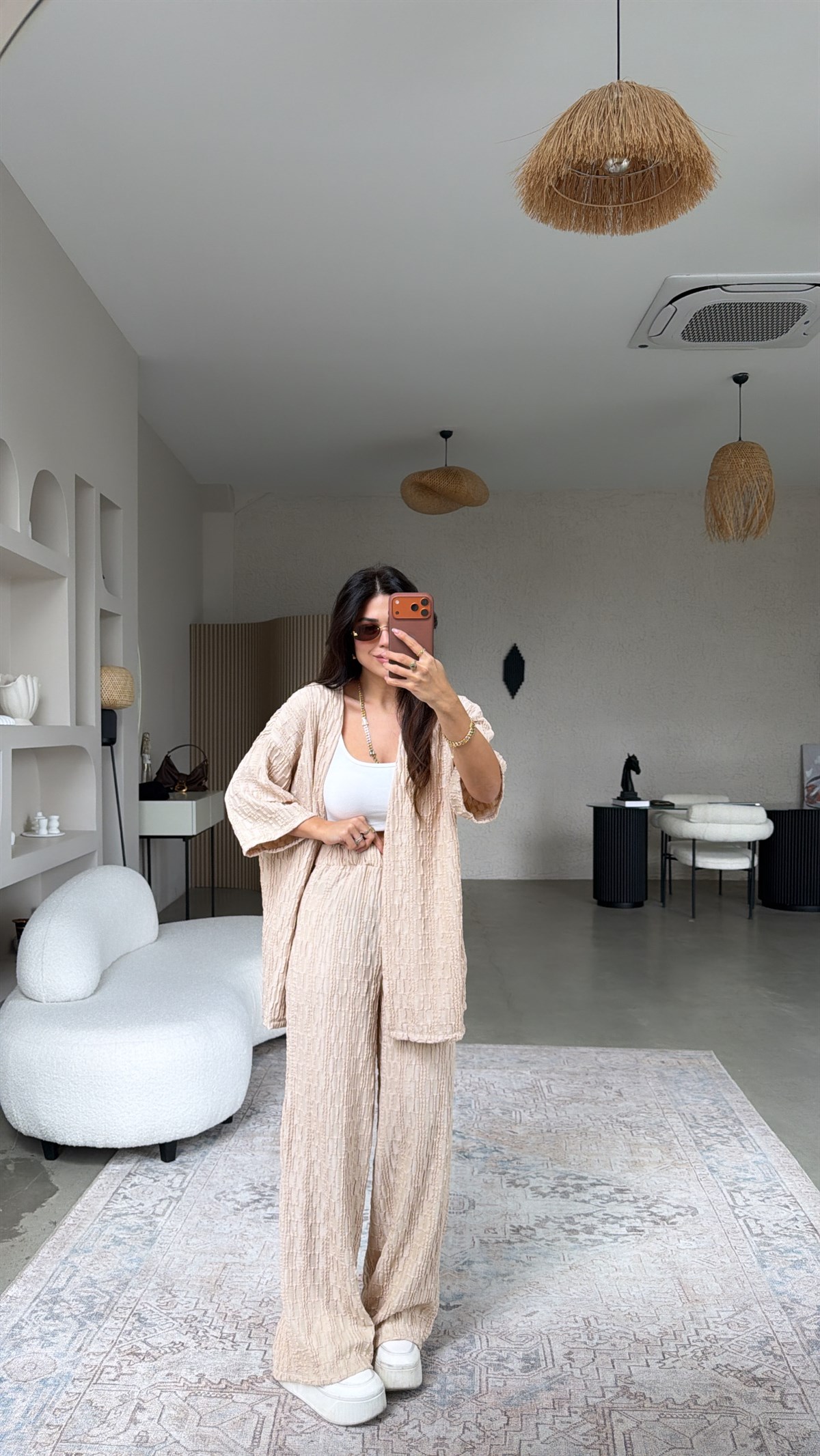 Bej Dokulu Ceketli Takım