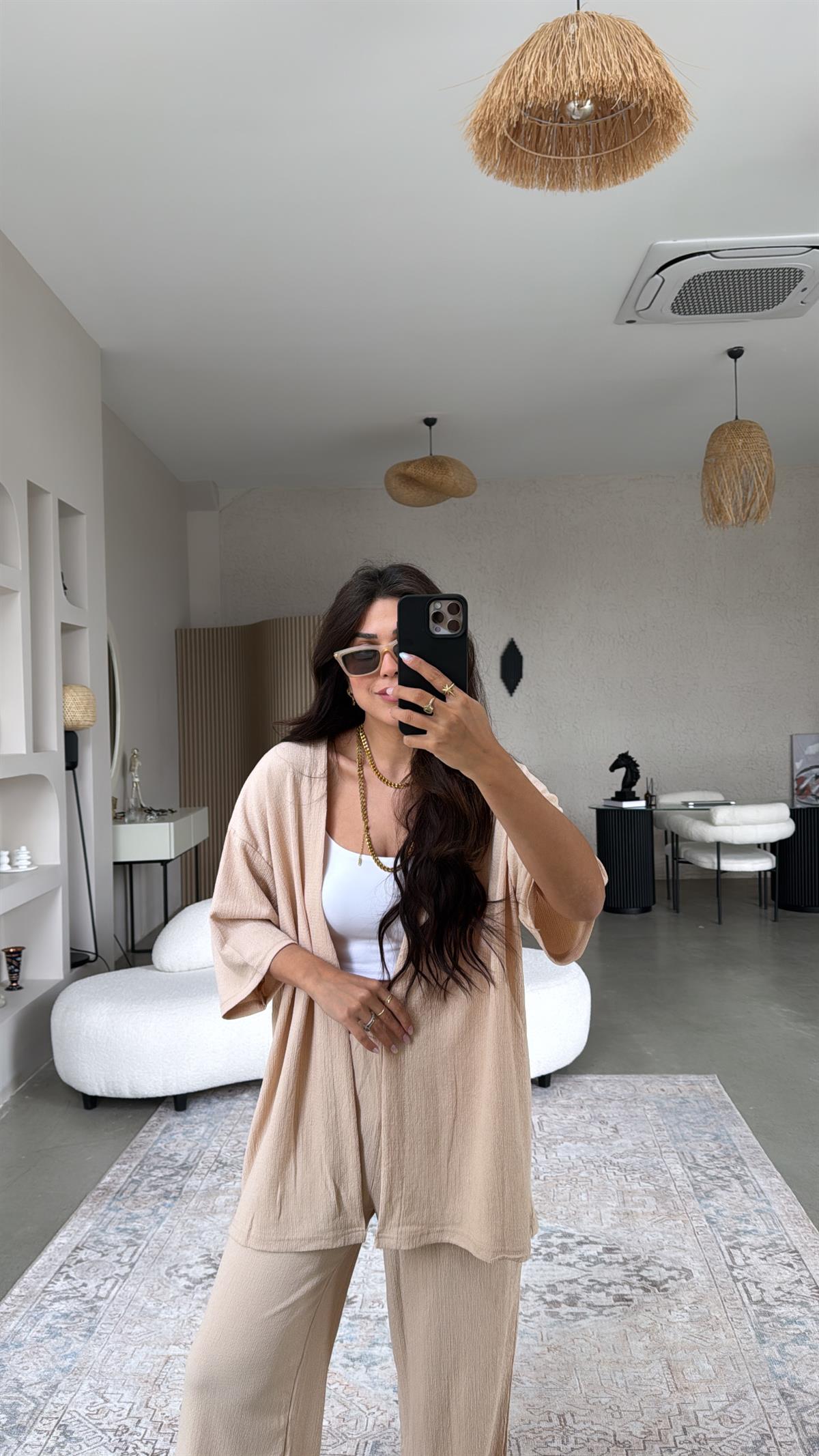 Bej Düz Bürümcük Ceketli Takım