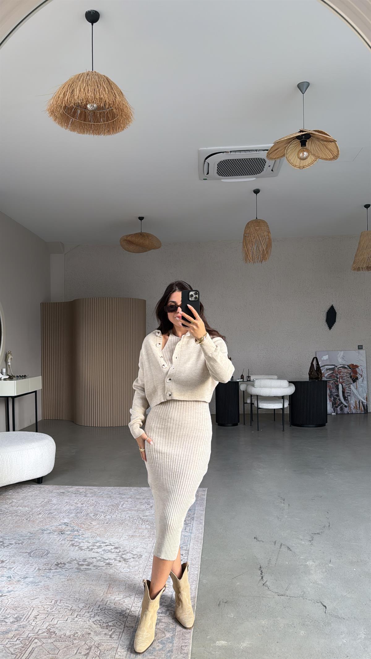 Bej Halter Yaka Elbise Hırka Takım