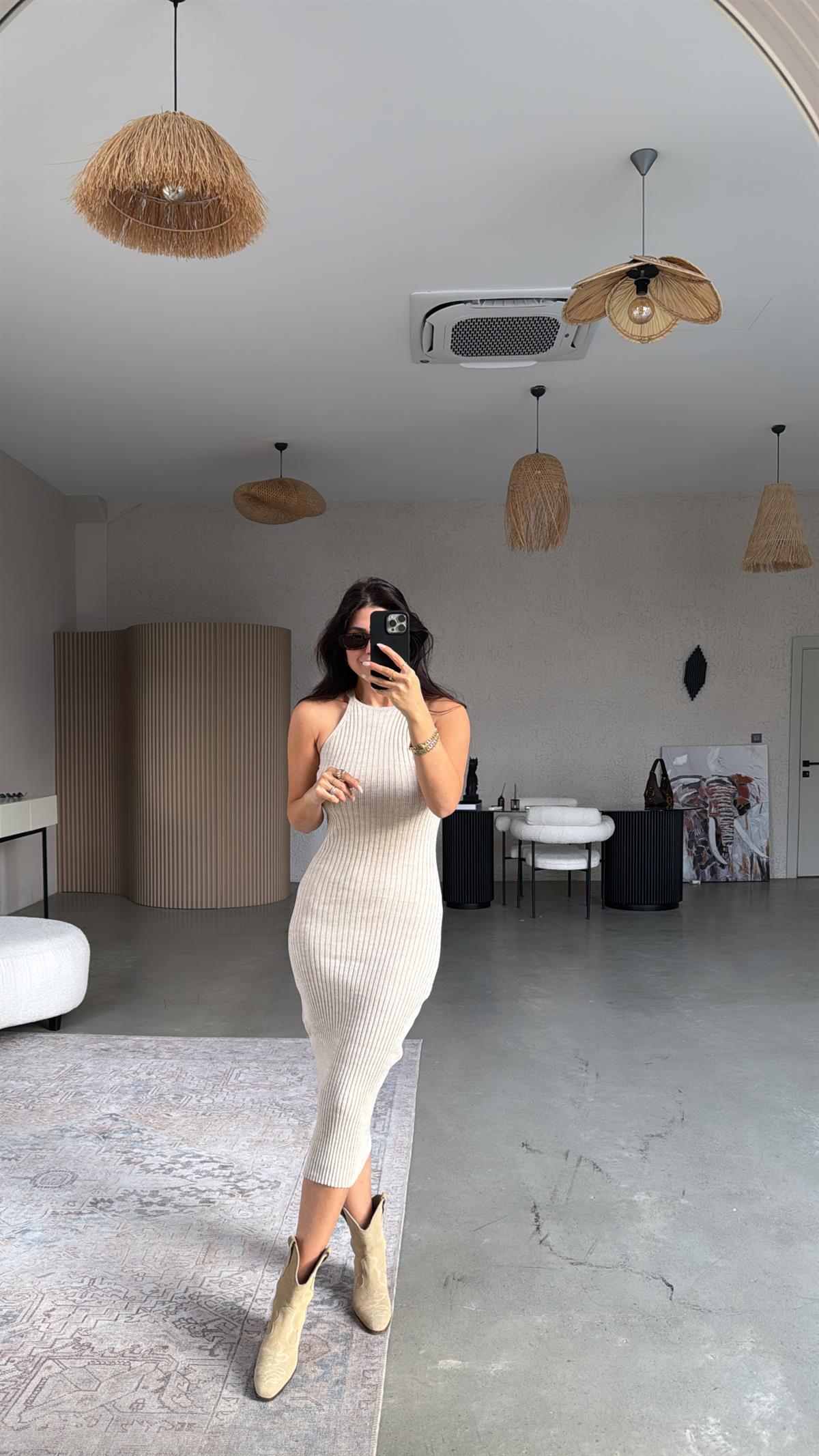 Bej Halter Yaka Elbise Hırka Takım