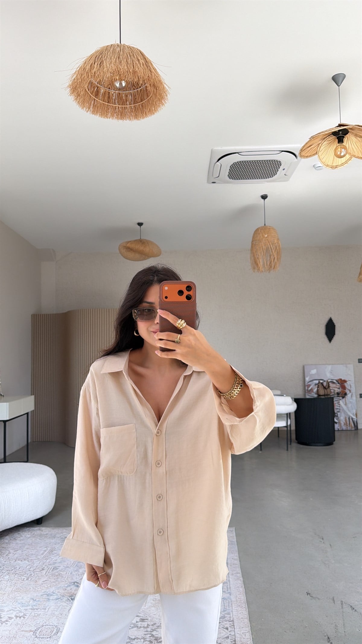 Bej İpek Dökümlü Gömlek