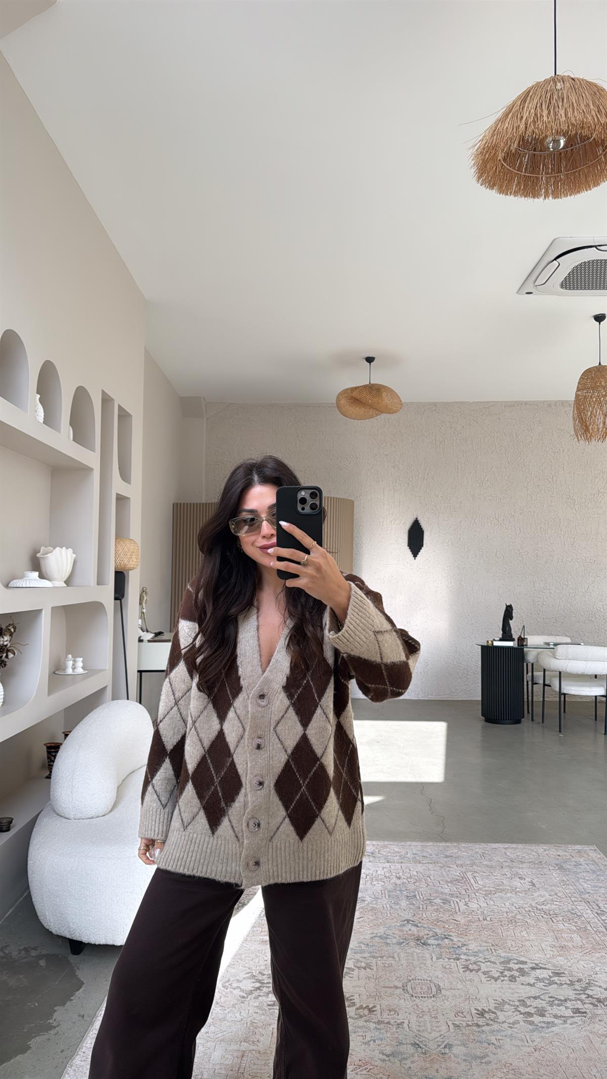 Bej Kahverengi Baklavalı Orijinal Massi Yumoş Hırka