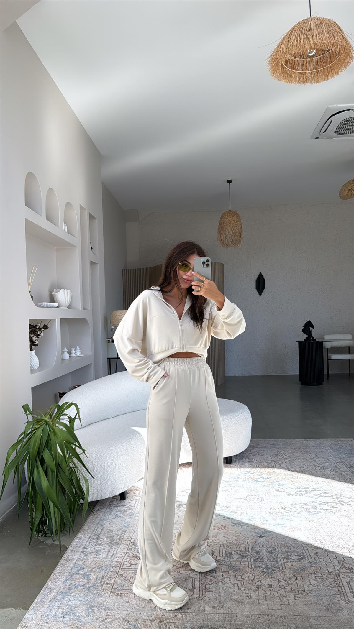 Bej Modal Fermuarlı Ceketli Takım