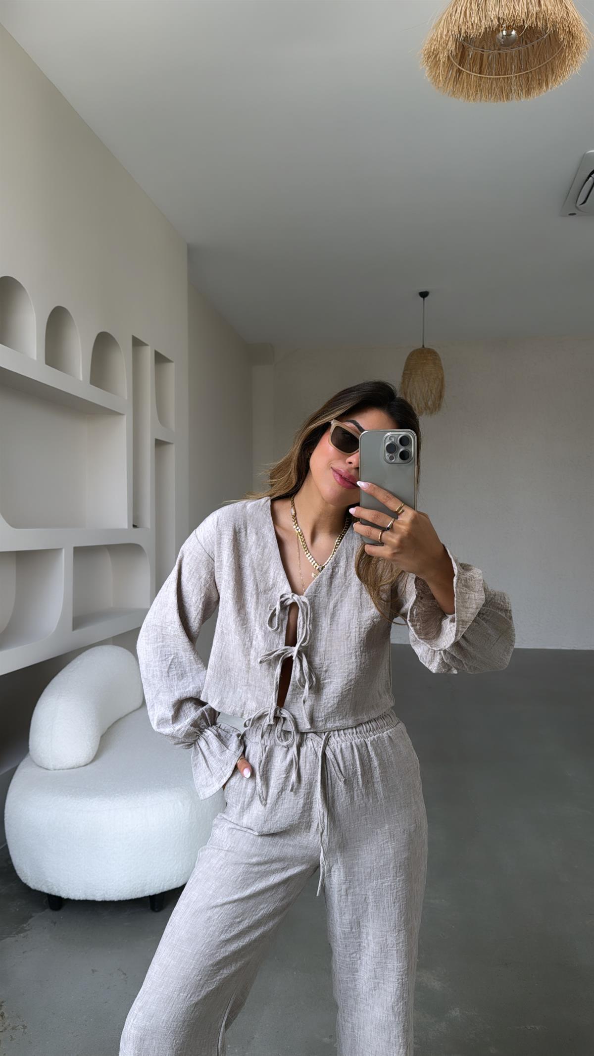 Bej Önden Bağlamalı Keten Takım