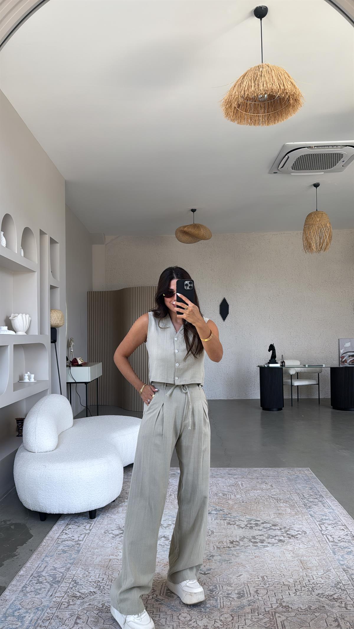 Bej Pantolon Yelek Massi Takım