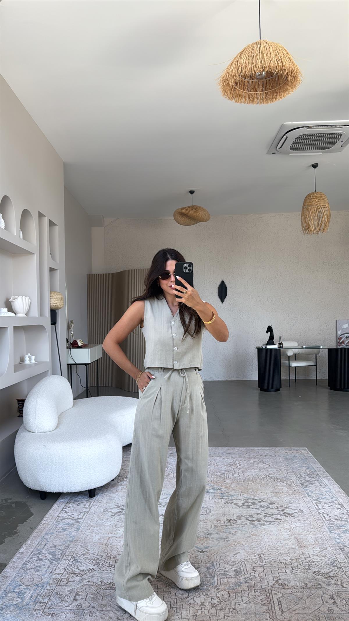 Bej Pantolon Yelek Massi Takım