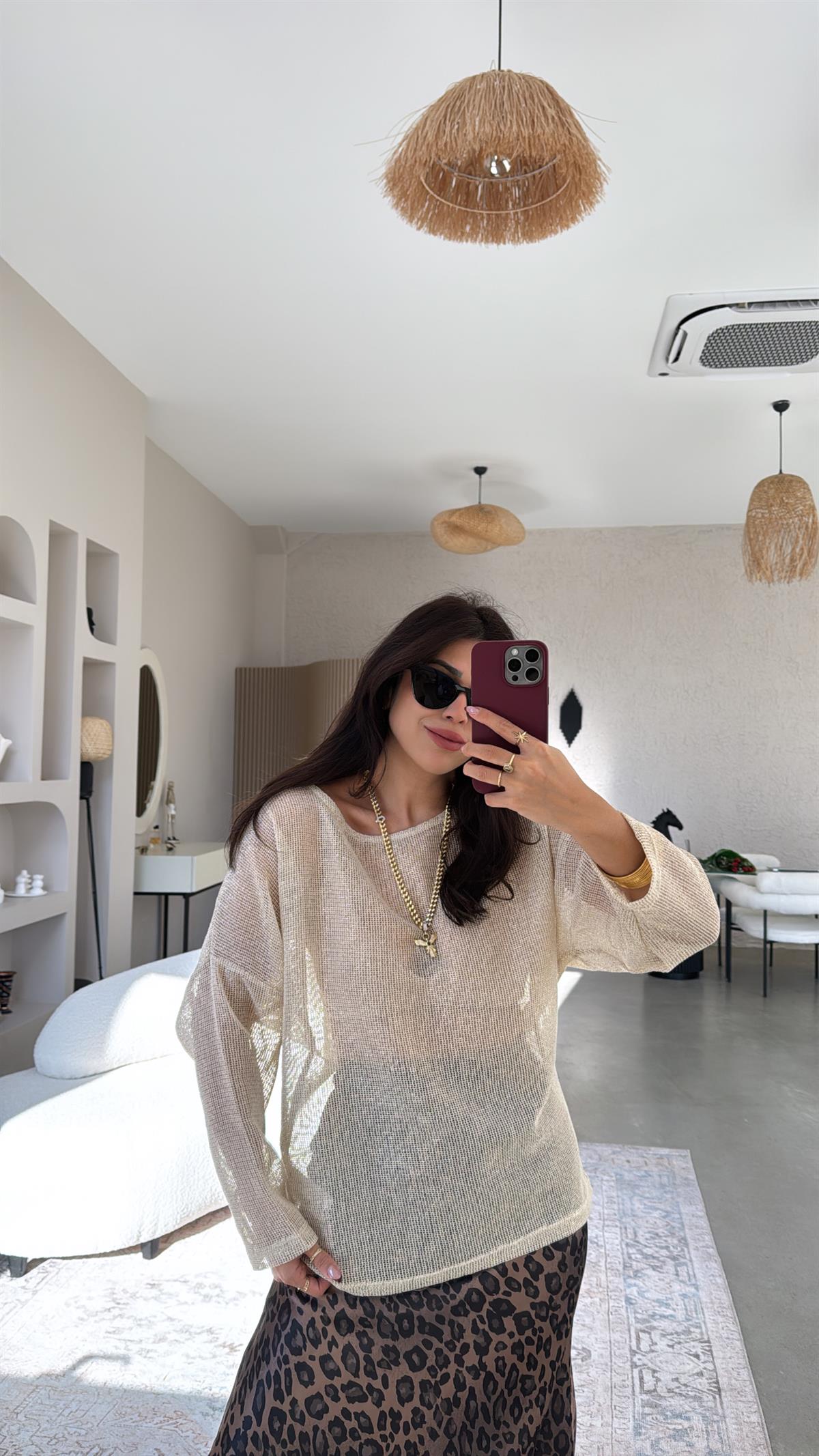 Bej Parlak Transparan Bluz