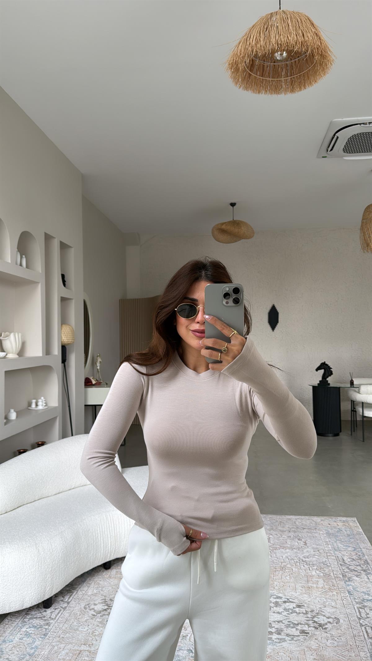 Bej Parmak Geçme Oys Kumaş Body