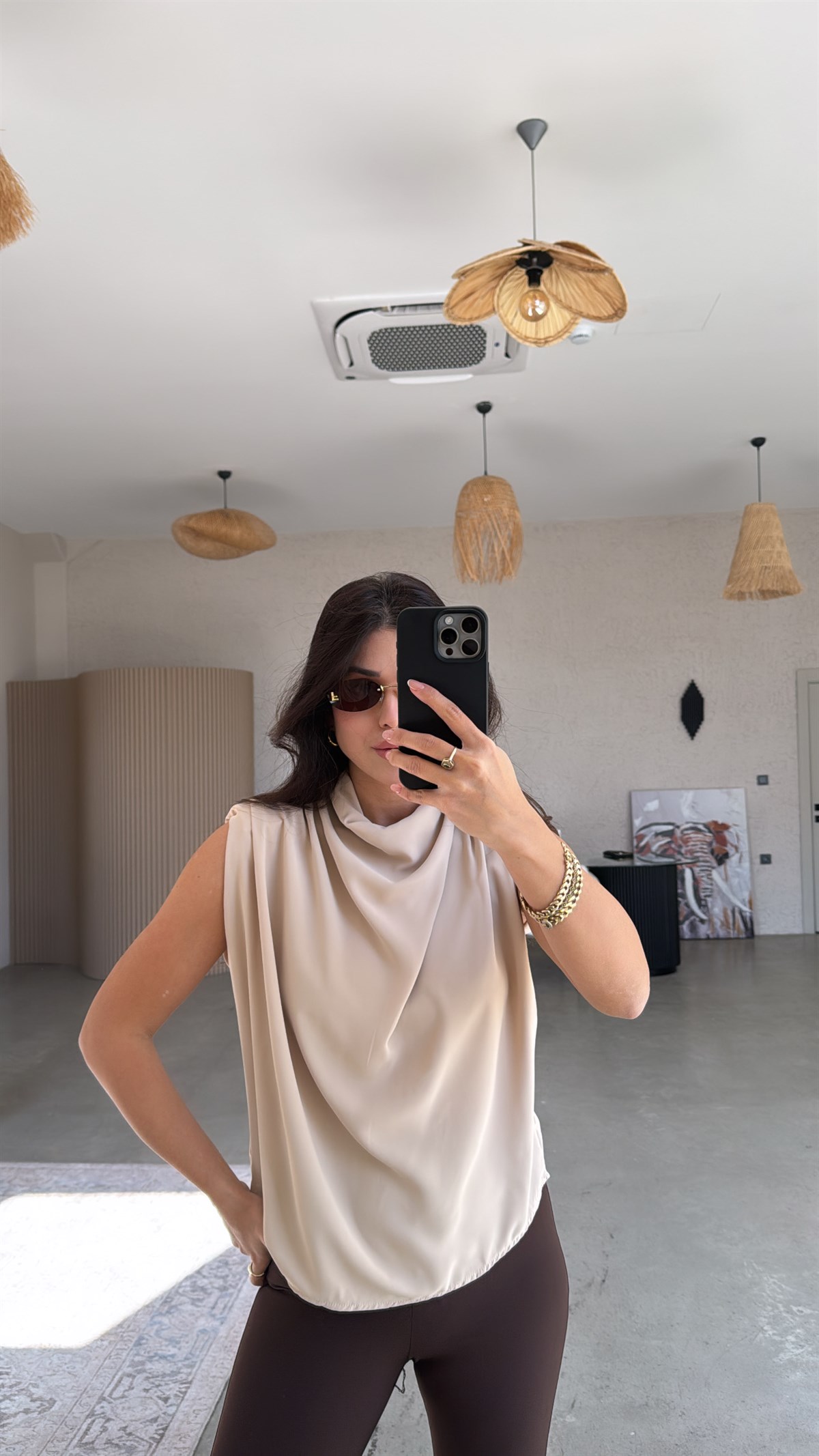 Bej Vatkalı Krep Degaje Bluz