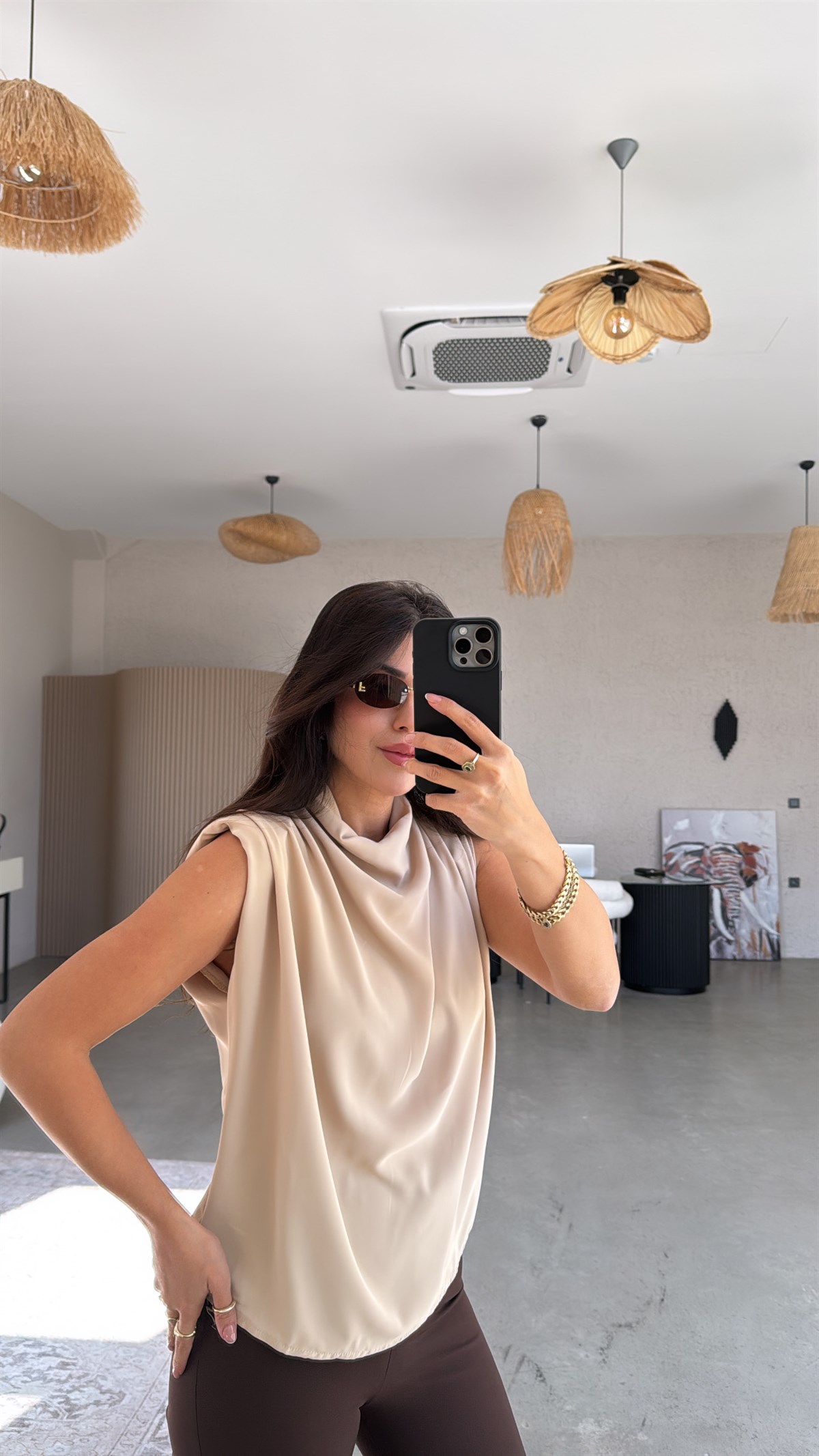 Bej Vatkalı Krep Degaje Bluz