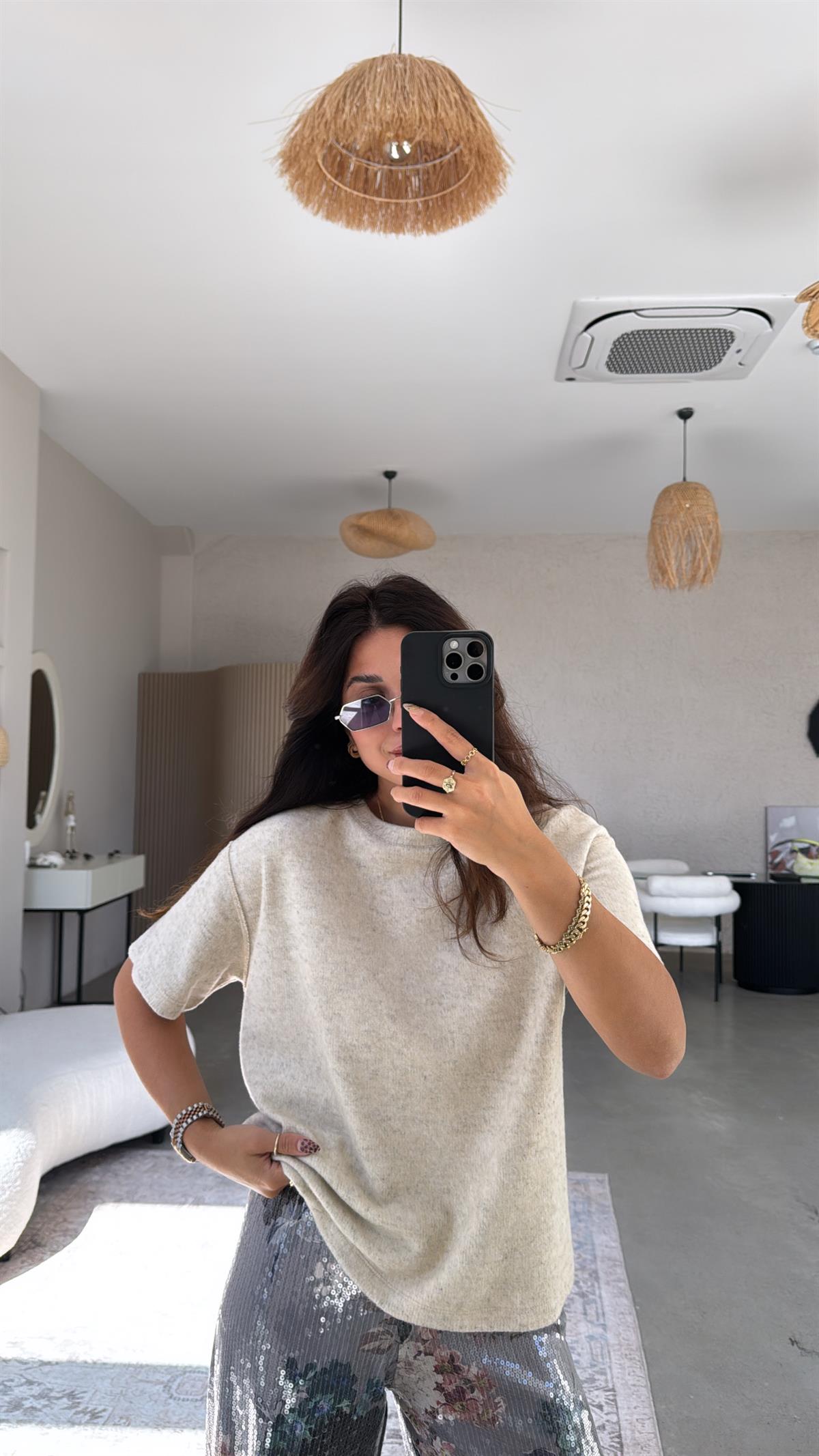 Bej Yumoş Kısa Kol Triko