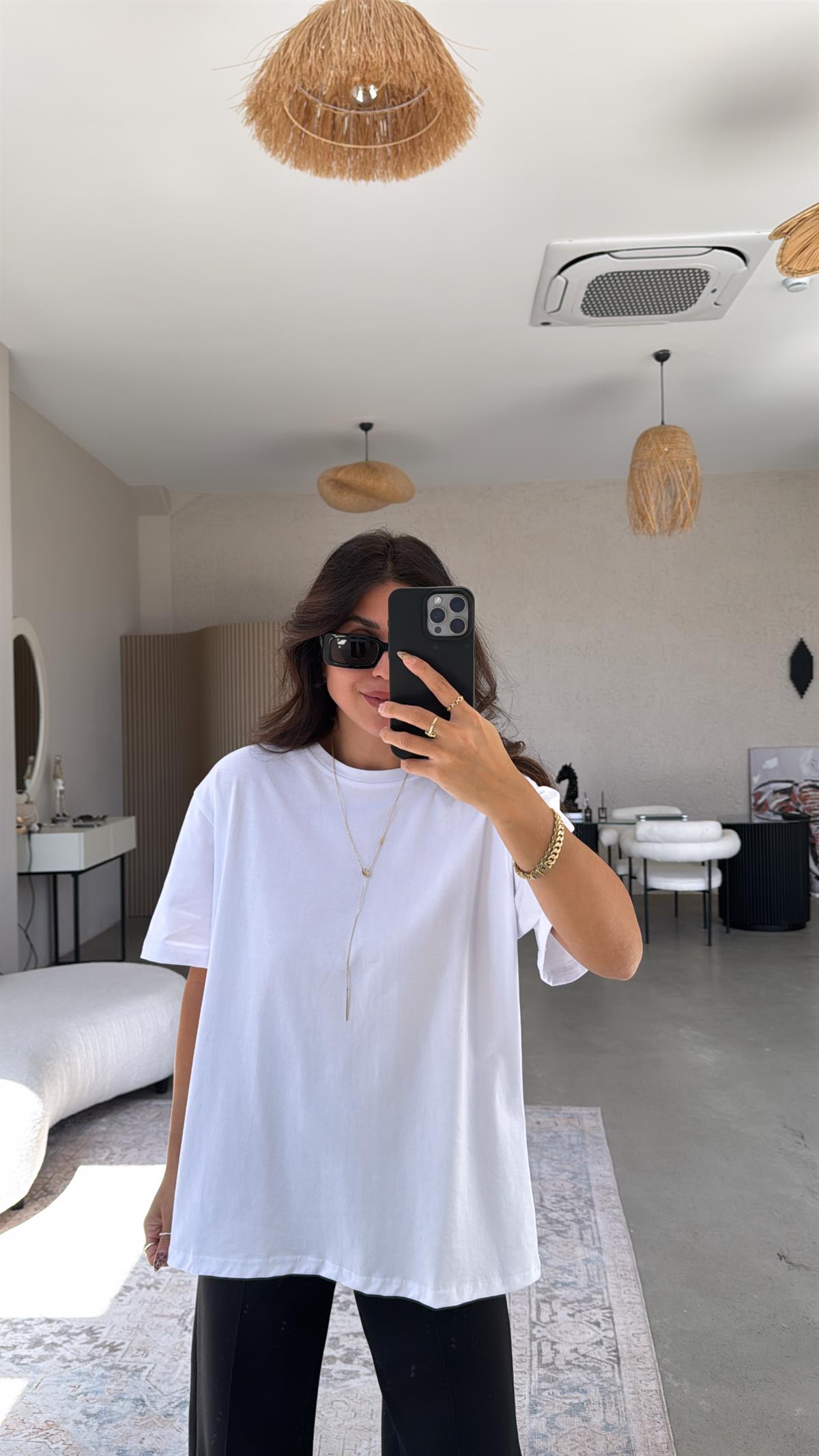 Beyaz Basic Bisiklet Yaka Tshirt