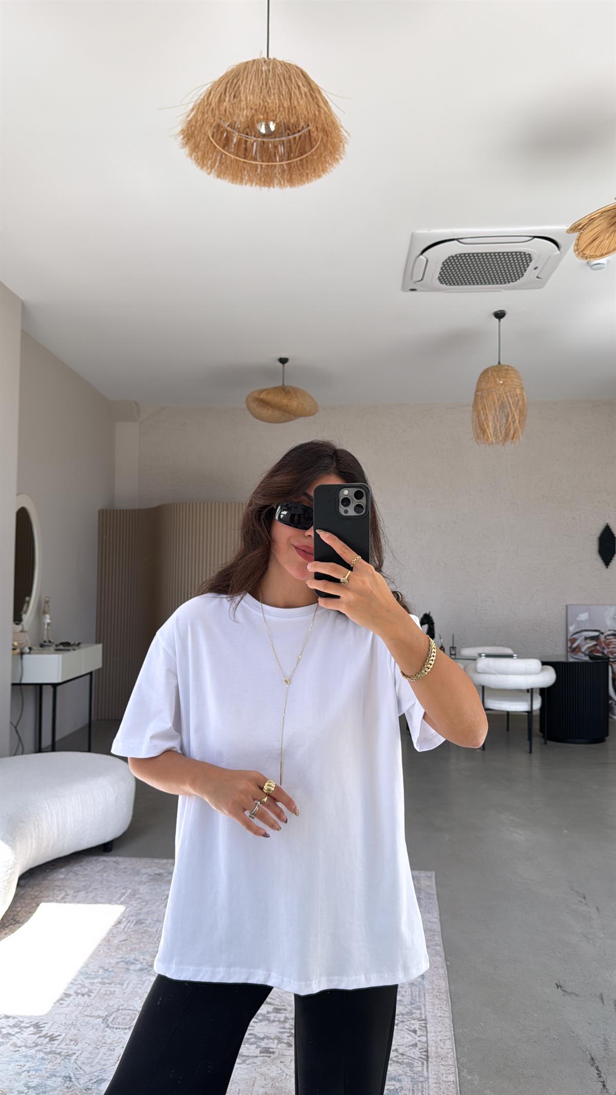 Beyaz Basic Bisiklet Yaka Tshirt