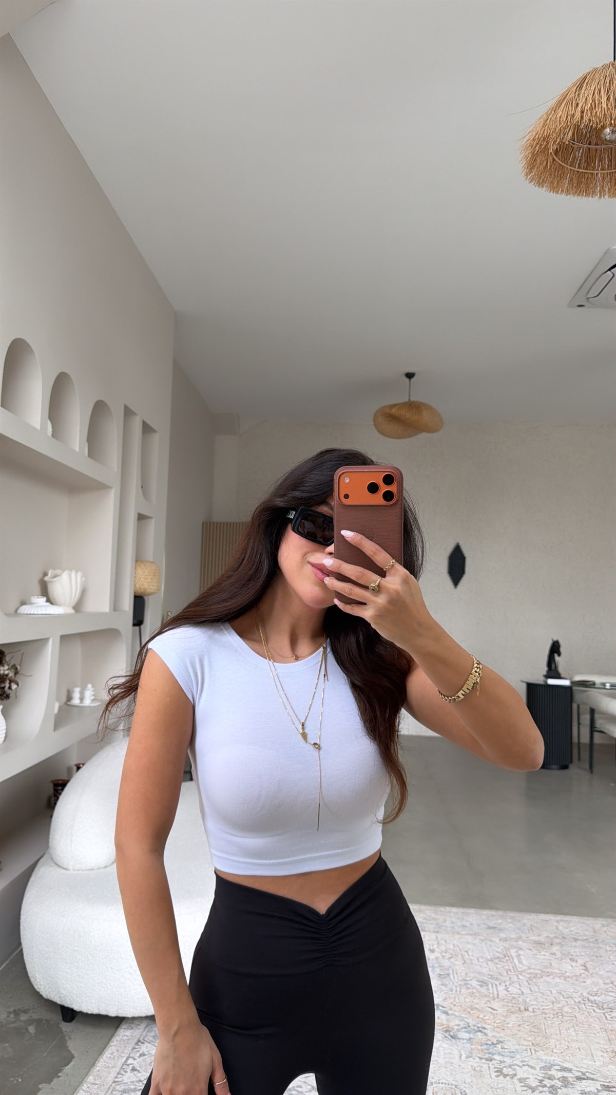 Beyaz Bisiklet Yaka Kolsuz Crop Basic