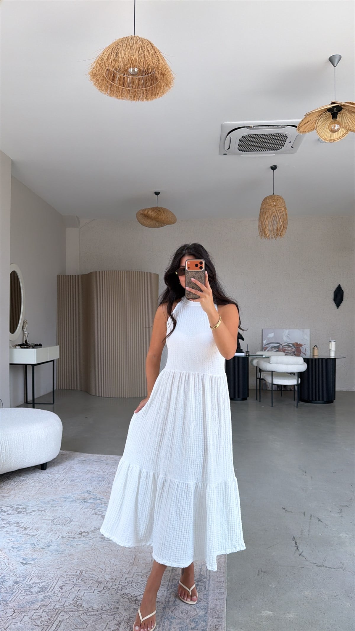 Beyaz Bubble Halter Yaka Elbise