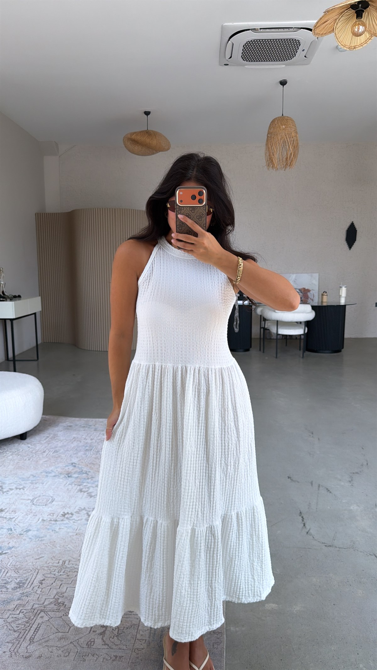Beyaz Bubble Halter Yaka Elbise