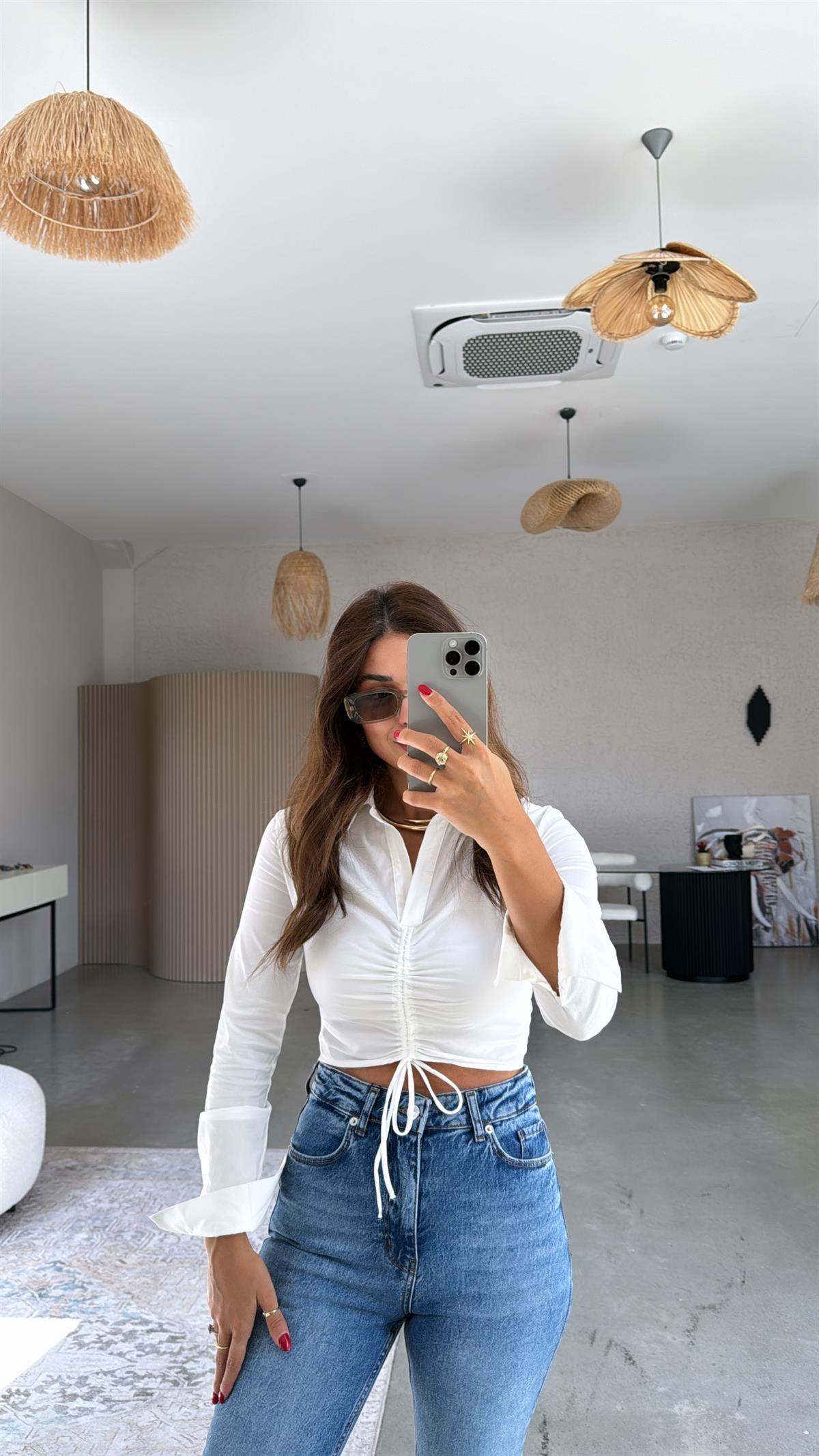 Beyaz Büzgülü Brshk Gömlek