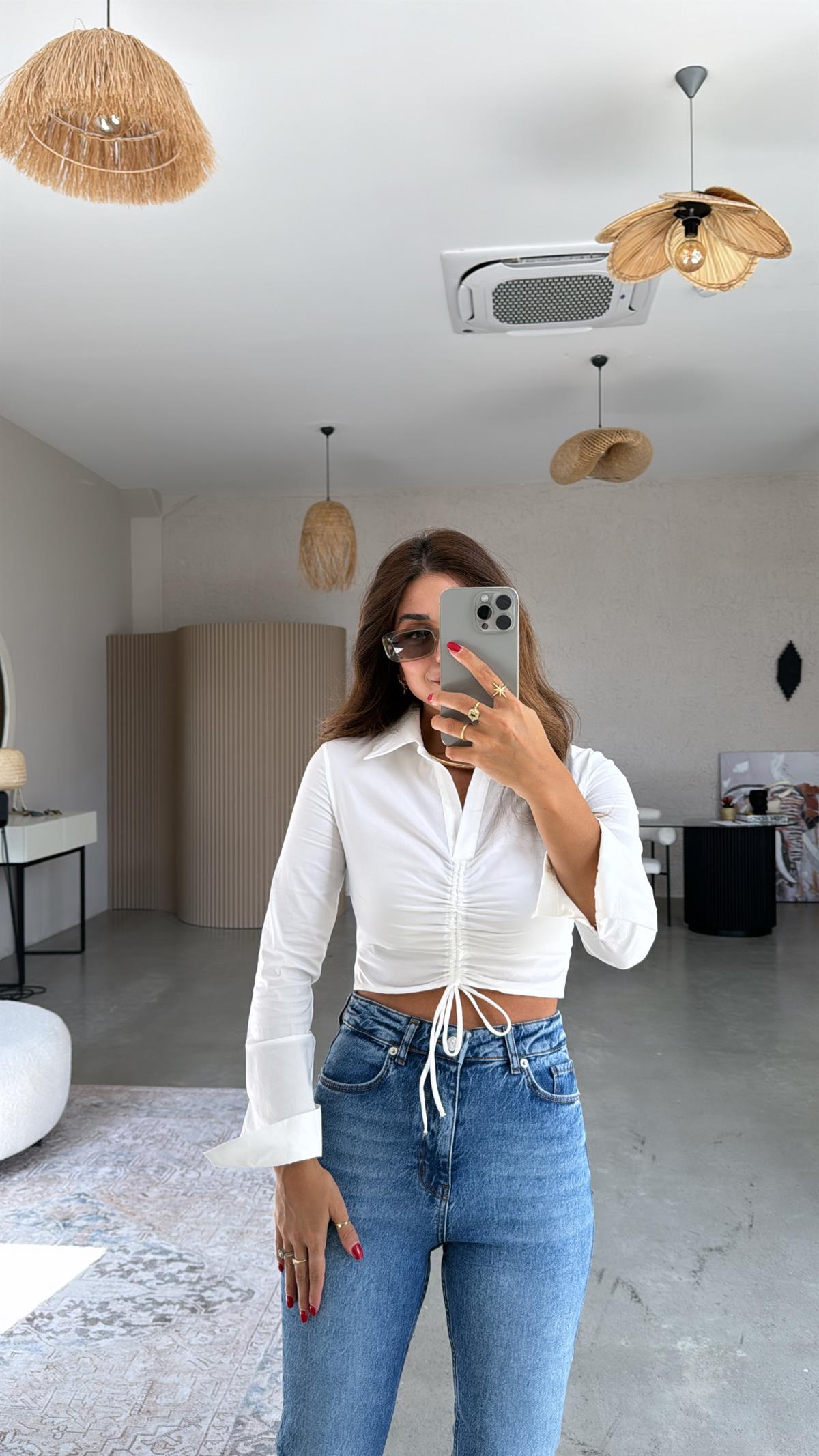 Beyaz Büzgülü Brshk Gömlek