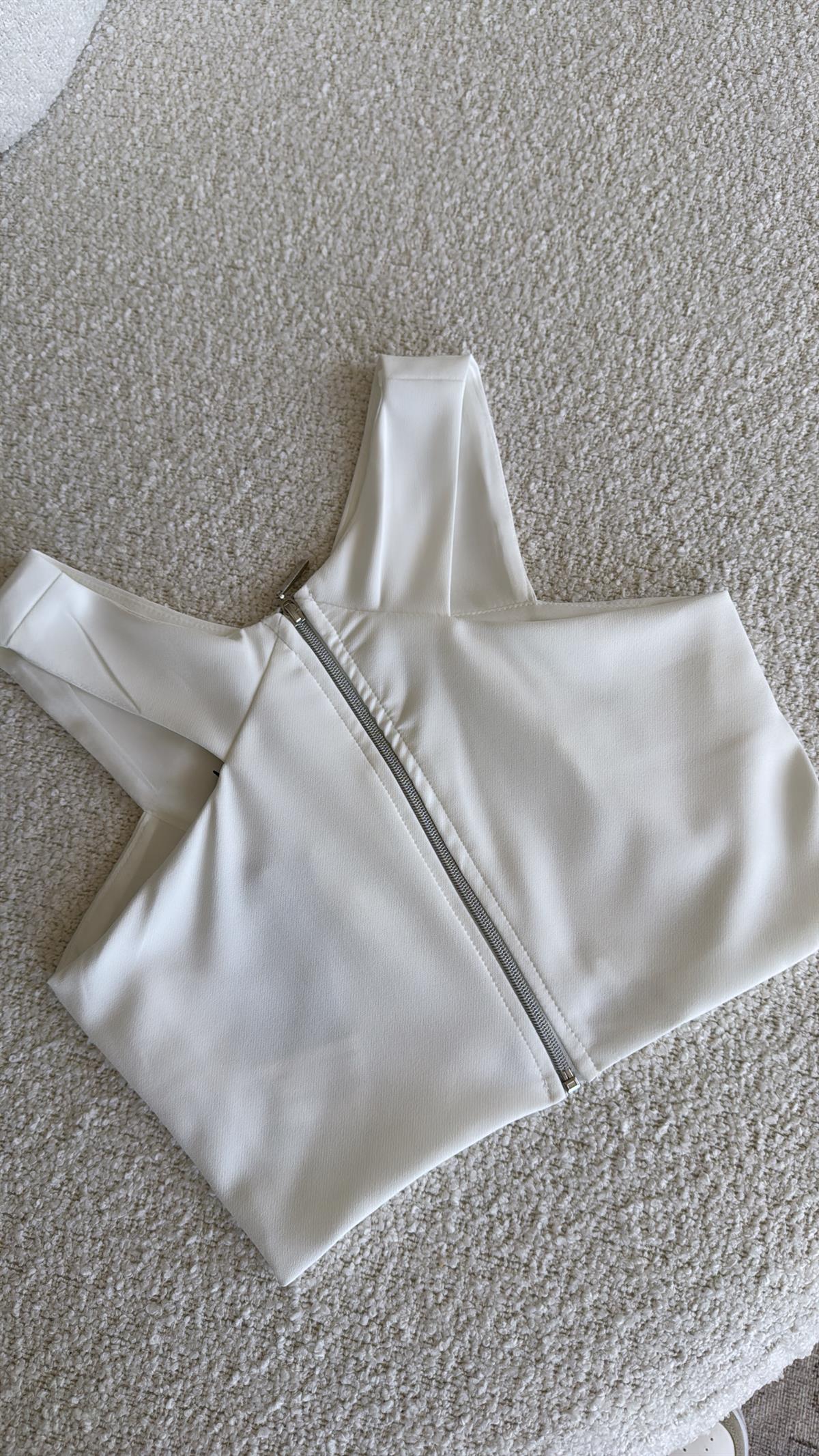 Beyaz Çapraz Askı Büstiyer