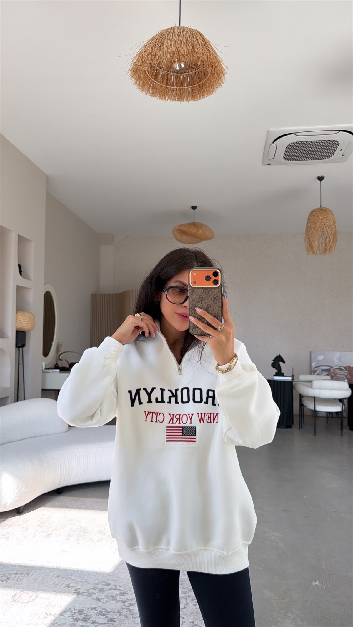 Beyaz Fermuarlı Bny Şardonlu Sweatshirt