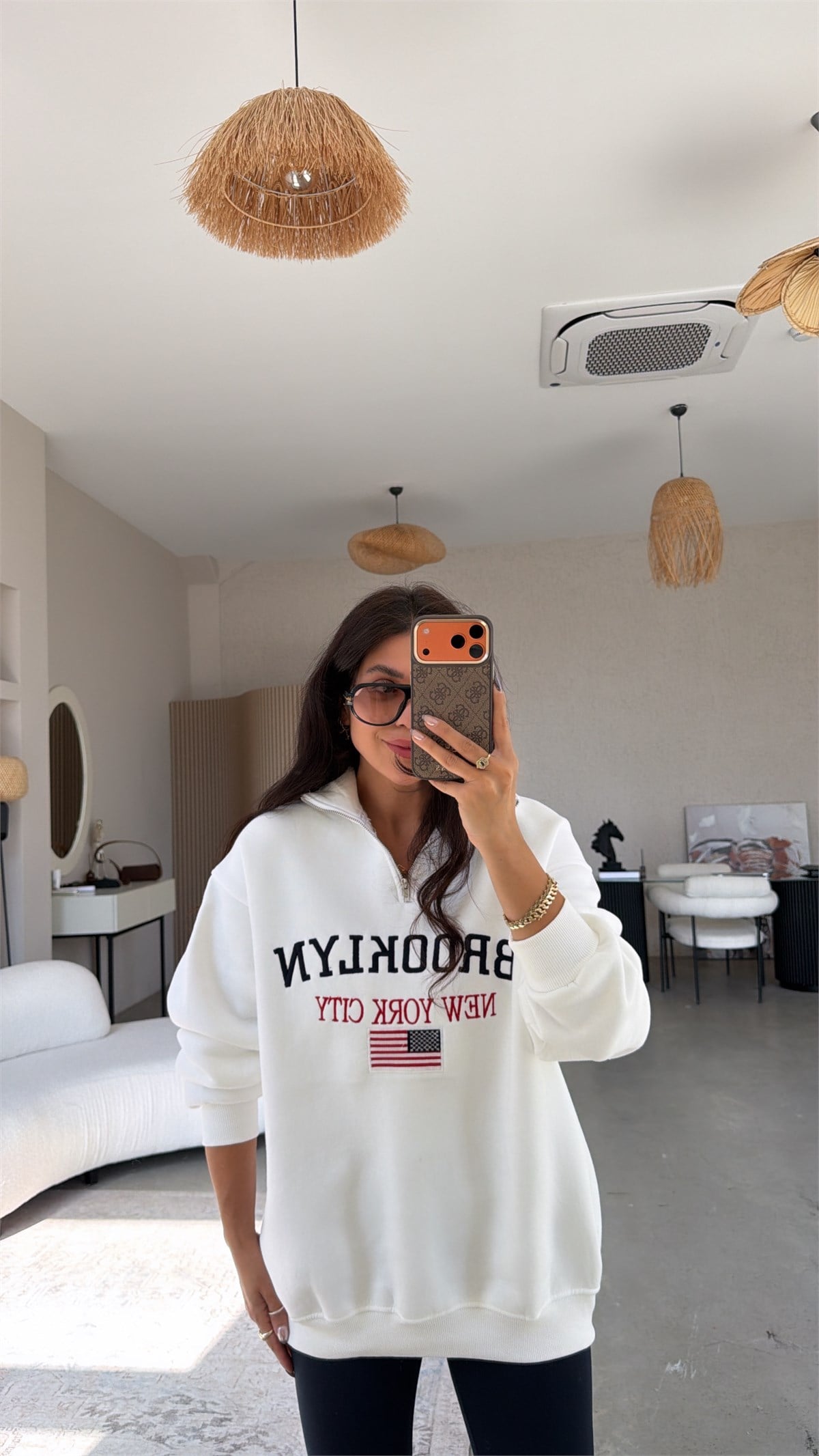 Beyaz Fermuarlı Bny Şardonlu Sweatshirt