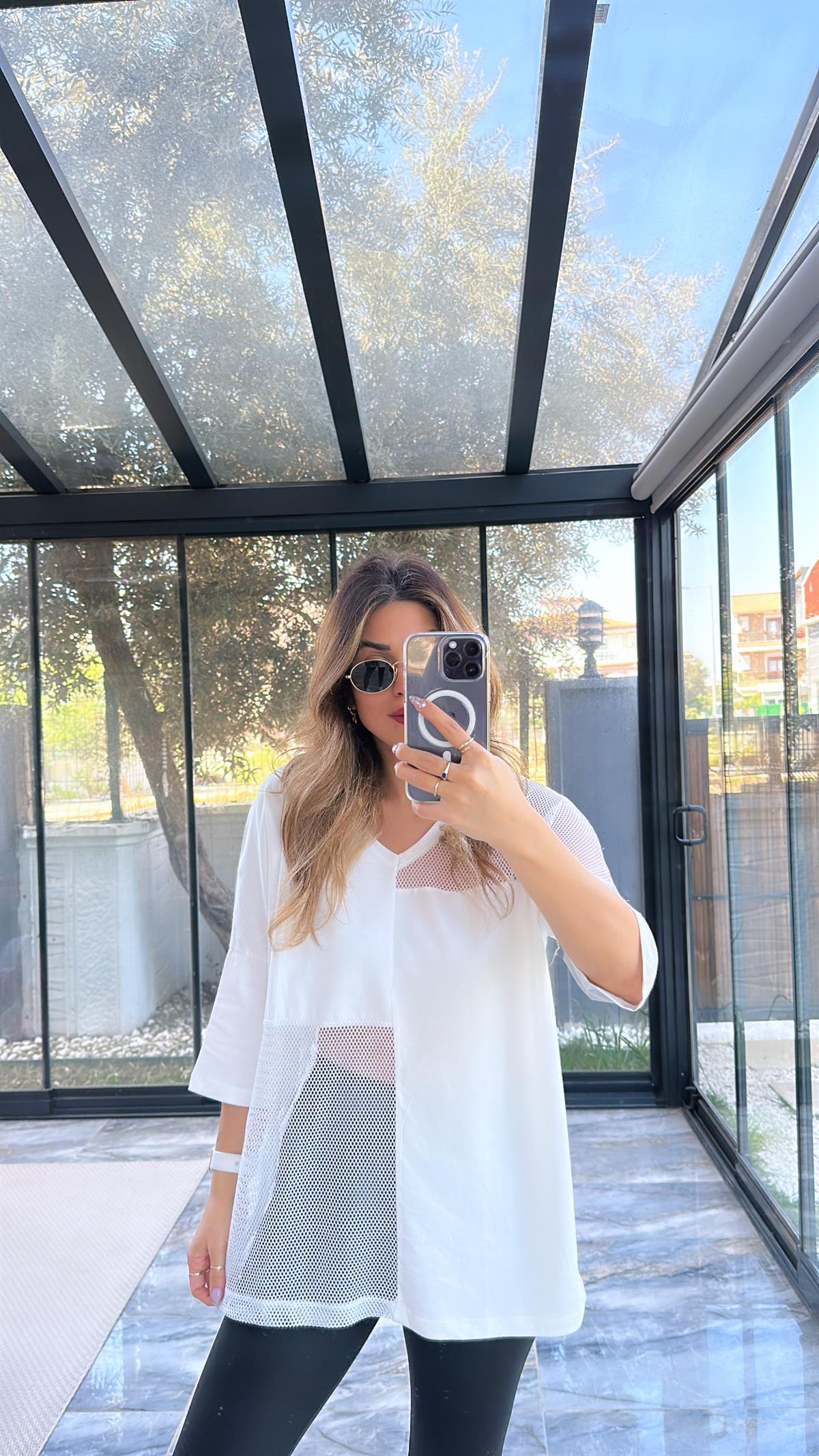 Beyaz Fileli Tshirt