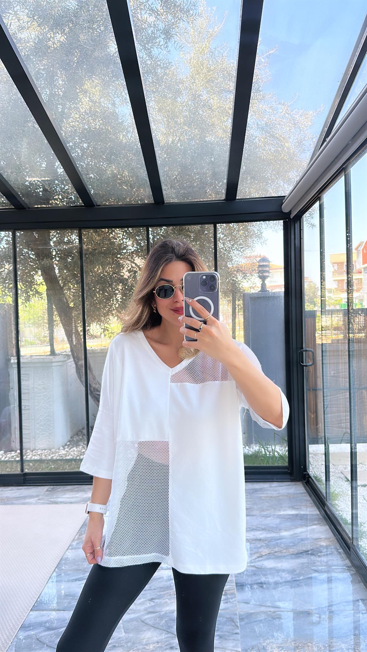 Beyaz Fileli Tshirt