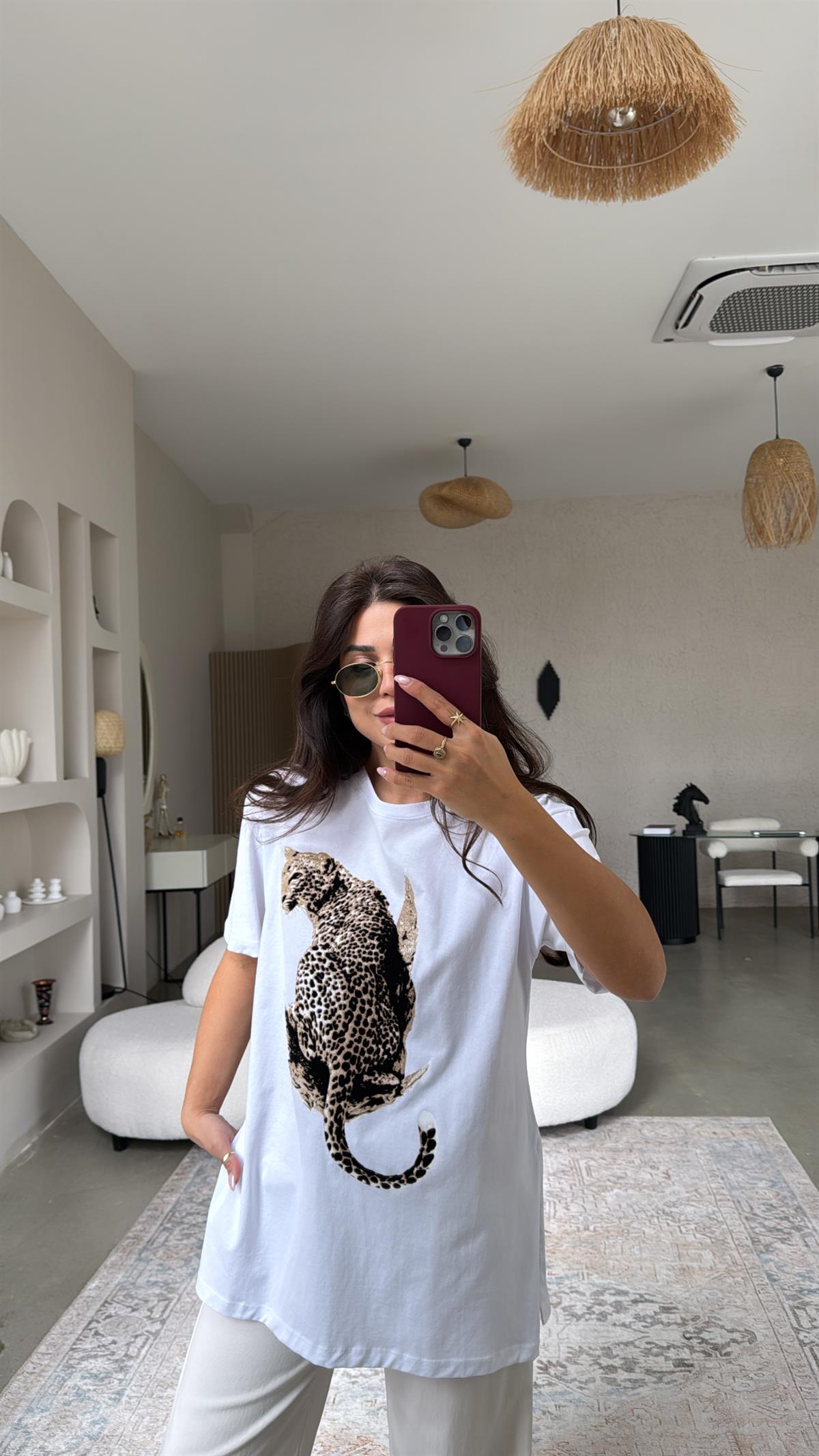 Beyaz Flok Leopar Baskılı Tshirt