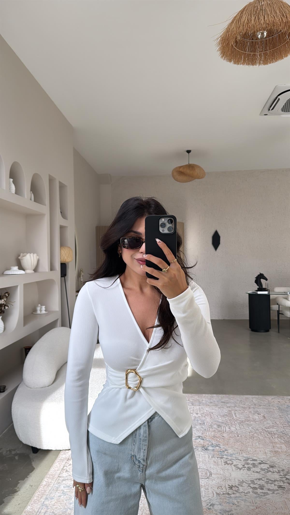 Beyaz Gold Tokalı Ottoman Kruvaze Bluz