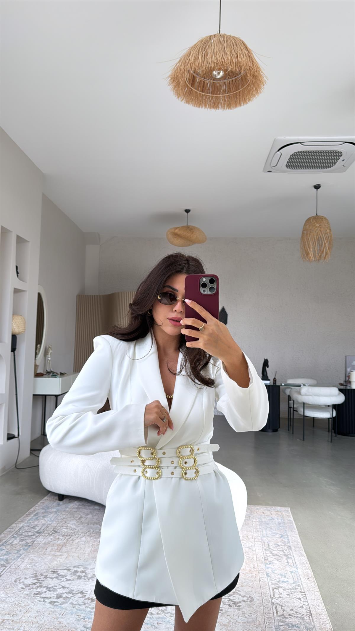 Beyaz Gold Tokalı Premium Double Atlas Ceket