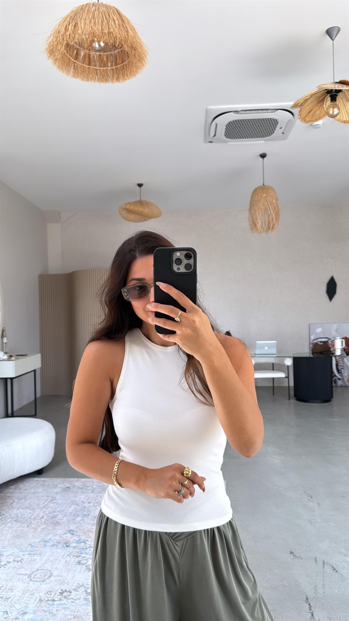 Beyaz Halter Yaka Yumuşak Modal Atlet