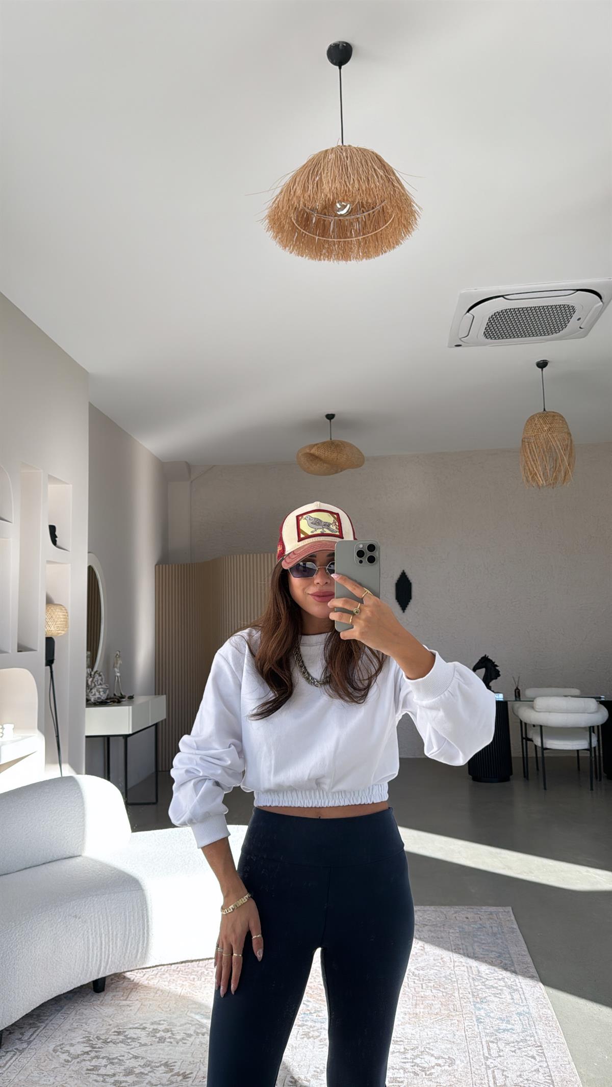 Beyaz İki İplik Crop Sweatshirt