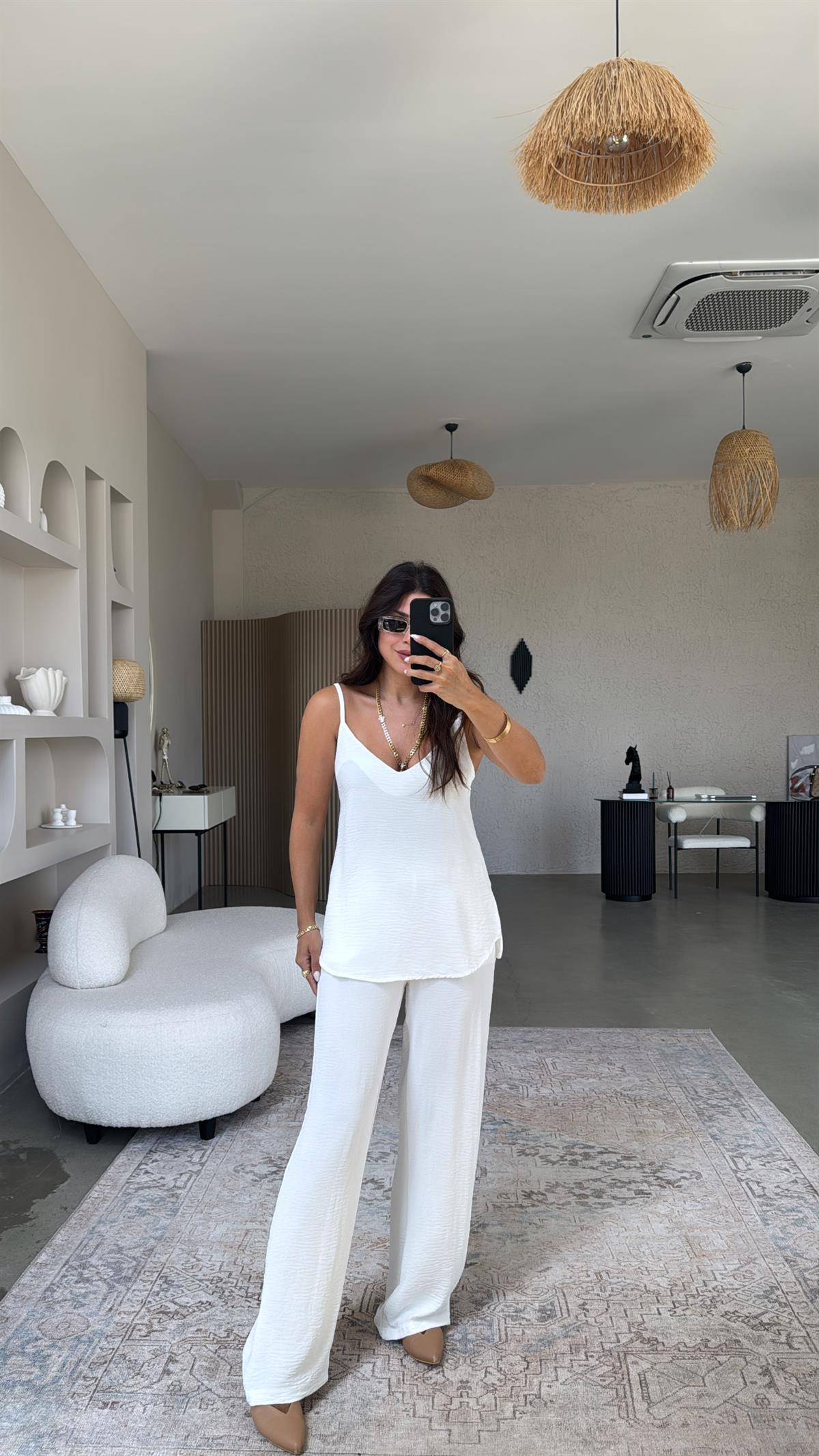 Beyaz İp Askılı Basic Tiril Takım