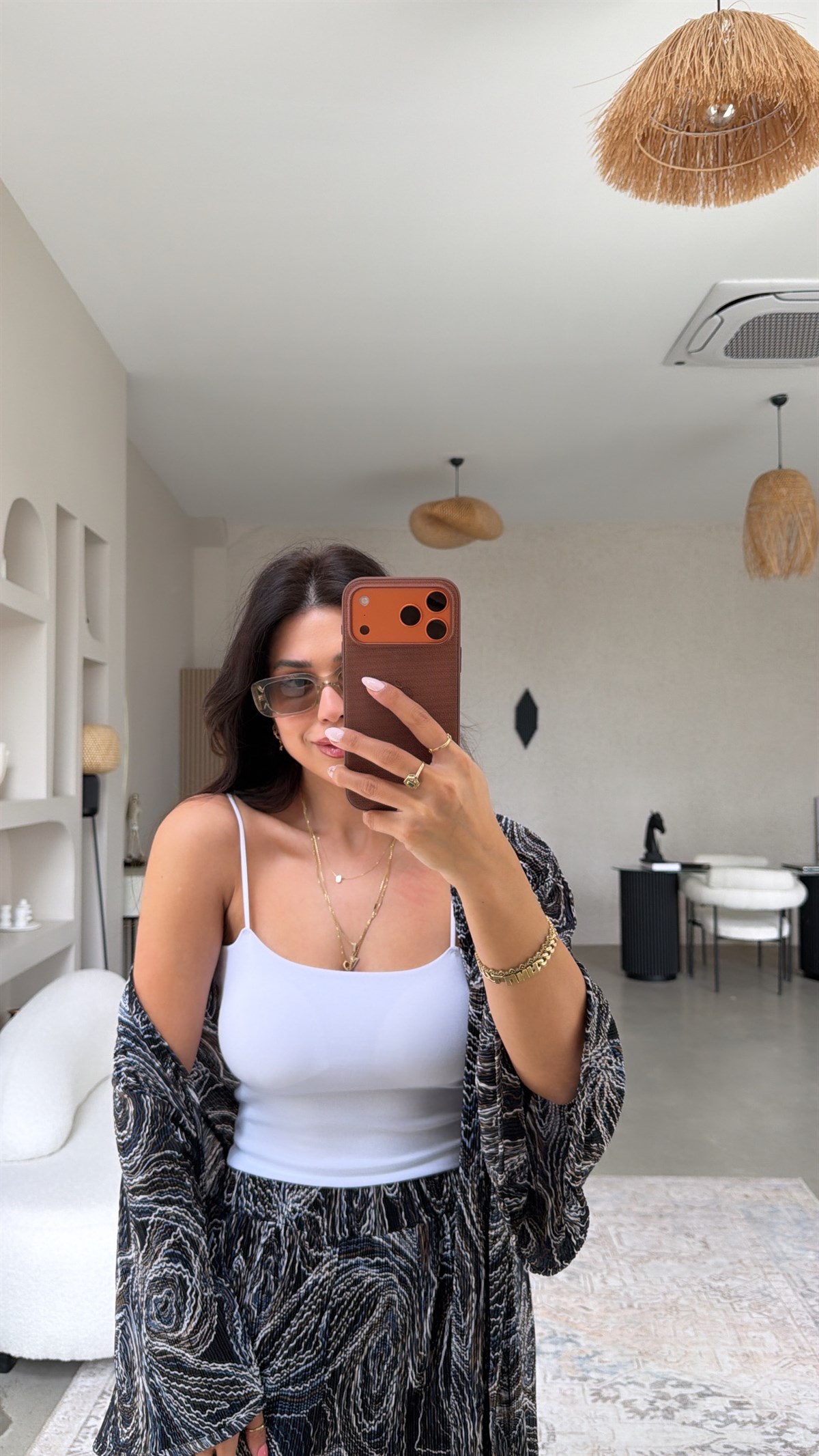 Beyaz İp Askılı Pamuk Globlu Atlet