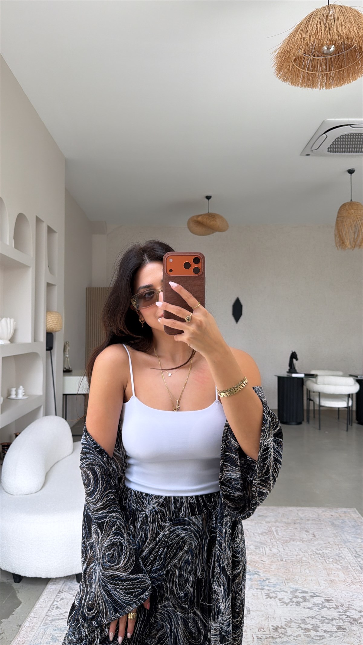 Beyaz İp Askılı Pamuk Globlu Atlet