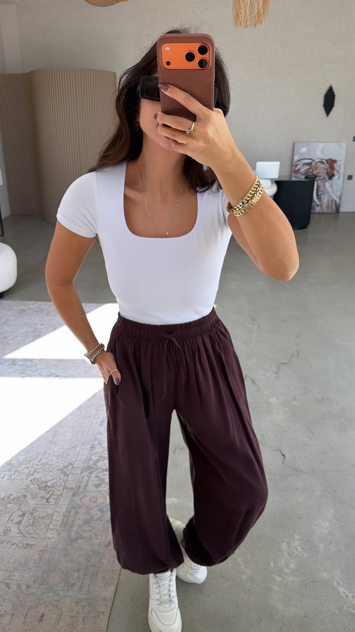 Beyaz Kare Yaka Basic Pamuklu Crop Tshirt