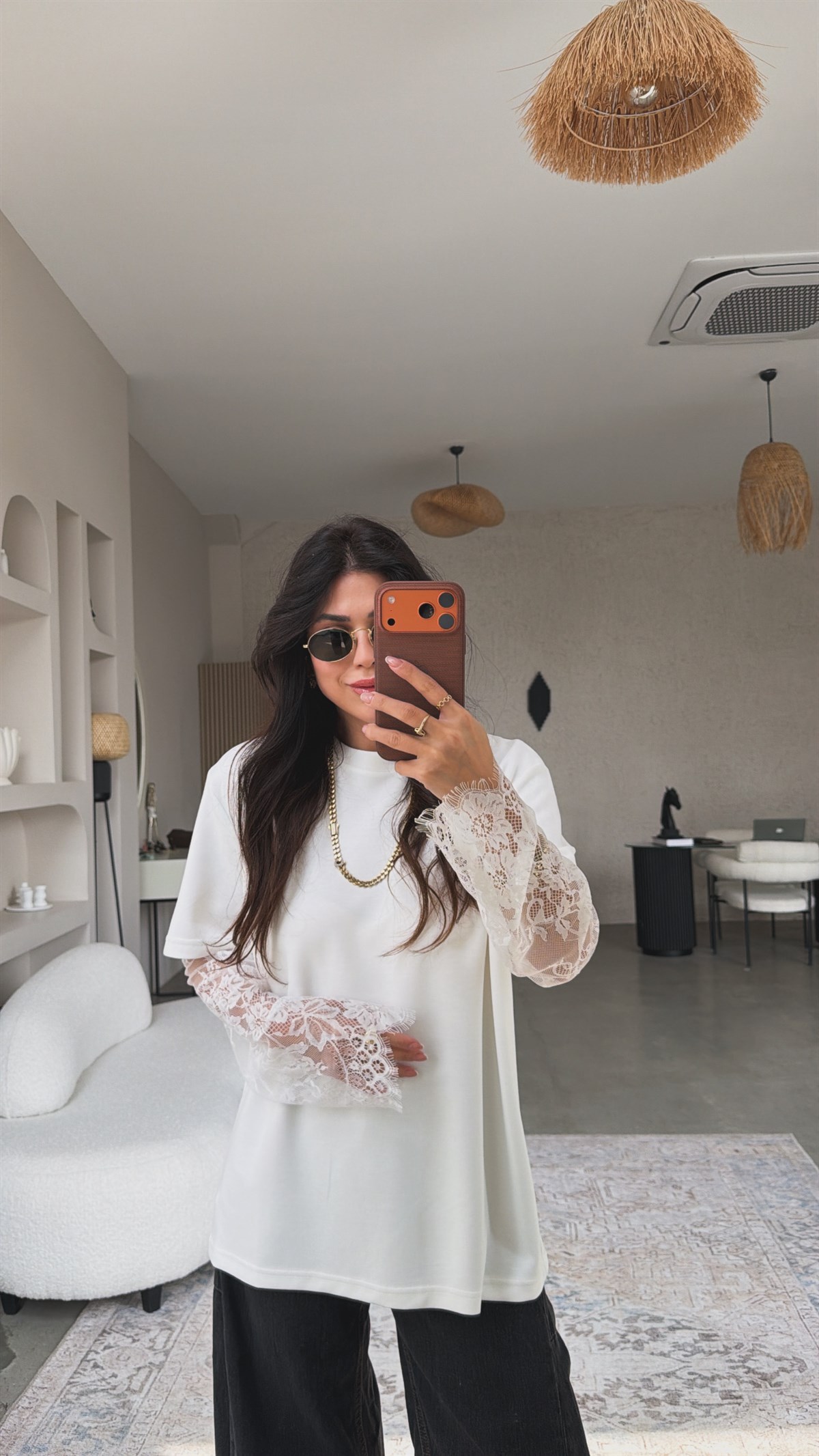 Beyaz Kolları Dantelli Modal Tshirt