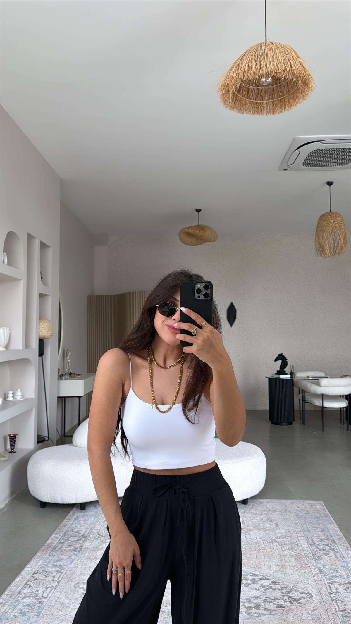 Beyaz Lastik Askı Crop