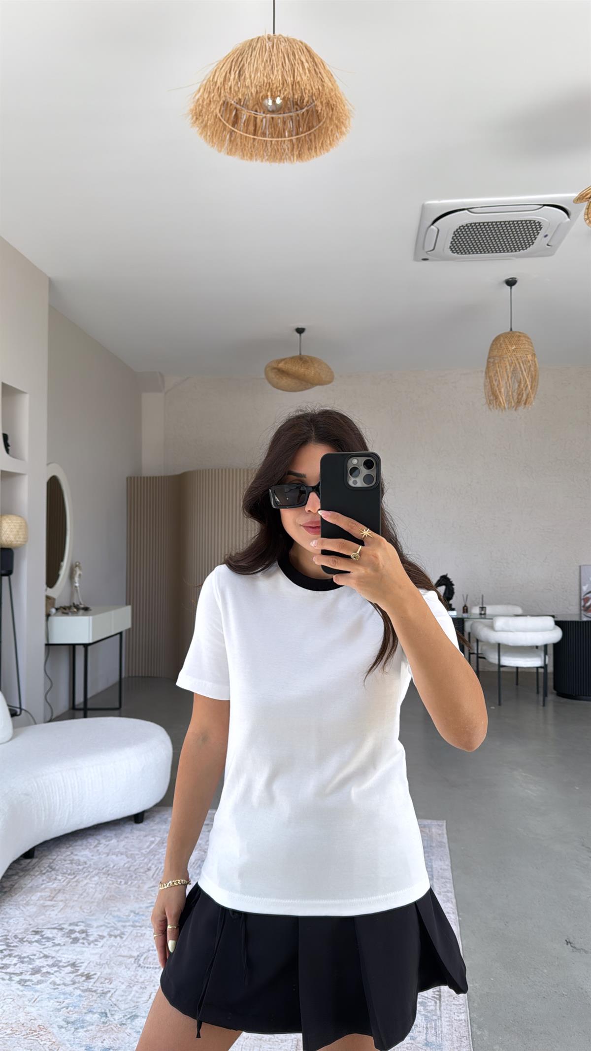 Beyaz Massi Bisiklet Yaka Tshirt