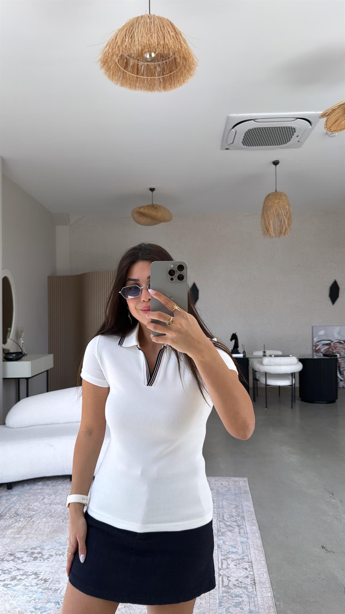 Beyaz Massi Polo Yaka Bluz