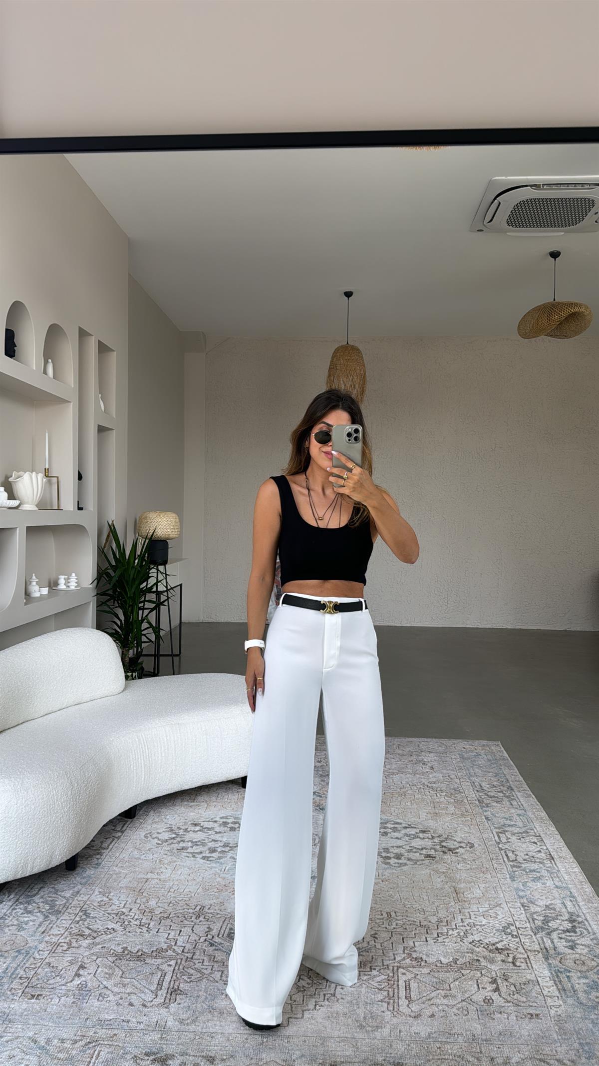 Beyaz MNG Orjinal Kumaş Pantolon