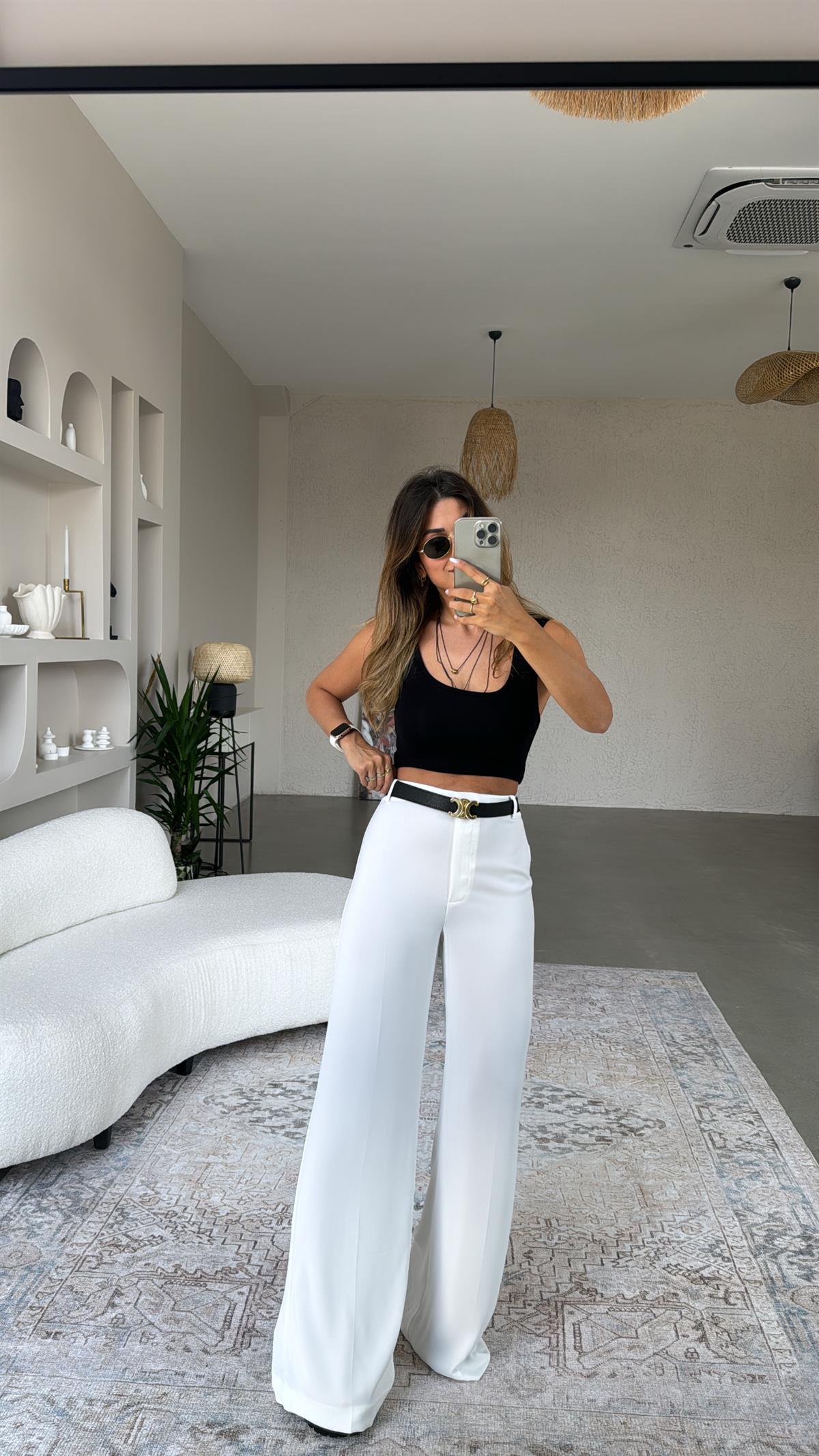 Beyaz MNG Orjinal Kumaş Pantolon