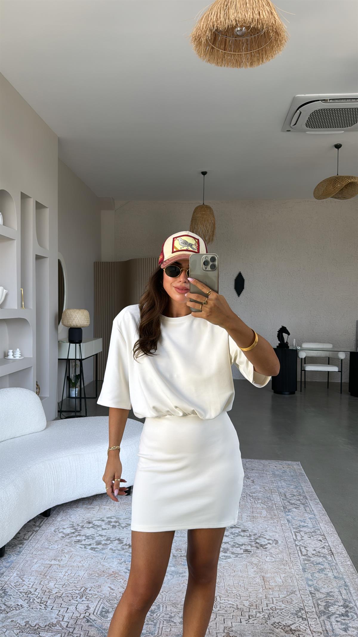 Ekru Omzu Vatkalı Modal Elbise