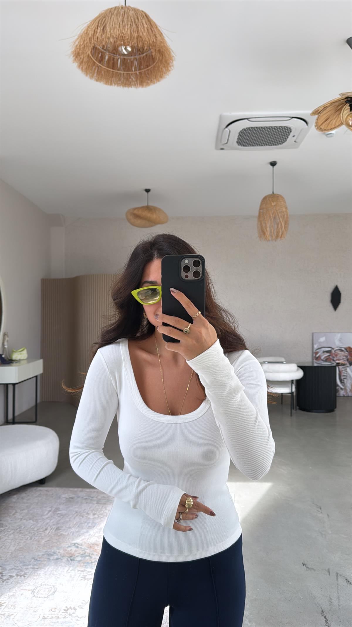 Beyaz Oval Yaka Uzun Kollu Ribana Basic