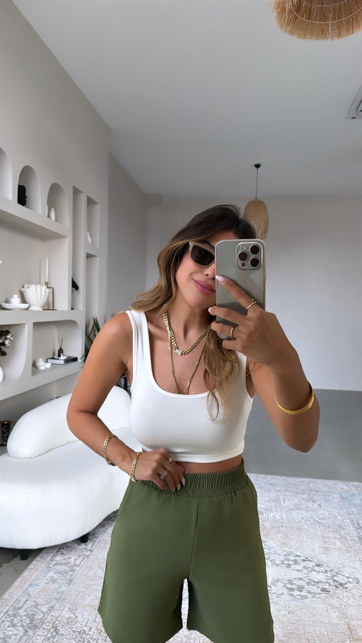 Beyaz Oys Crop Atlet