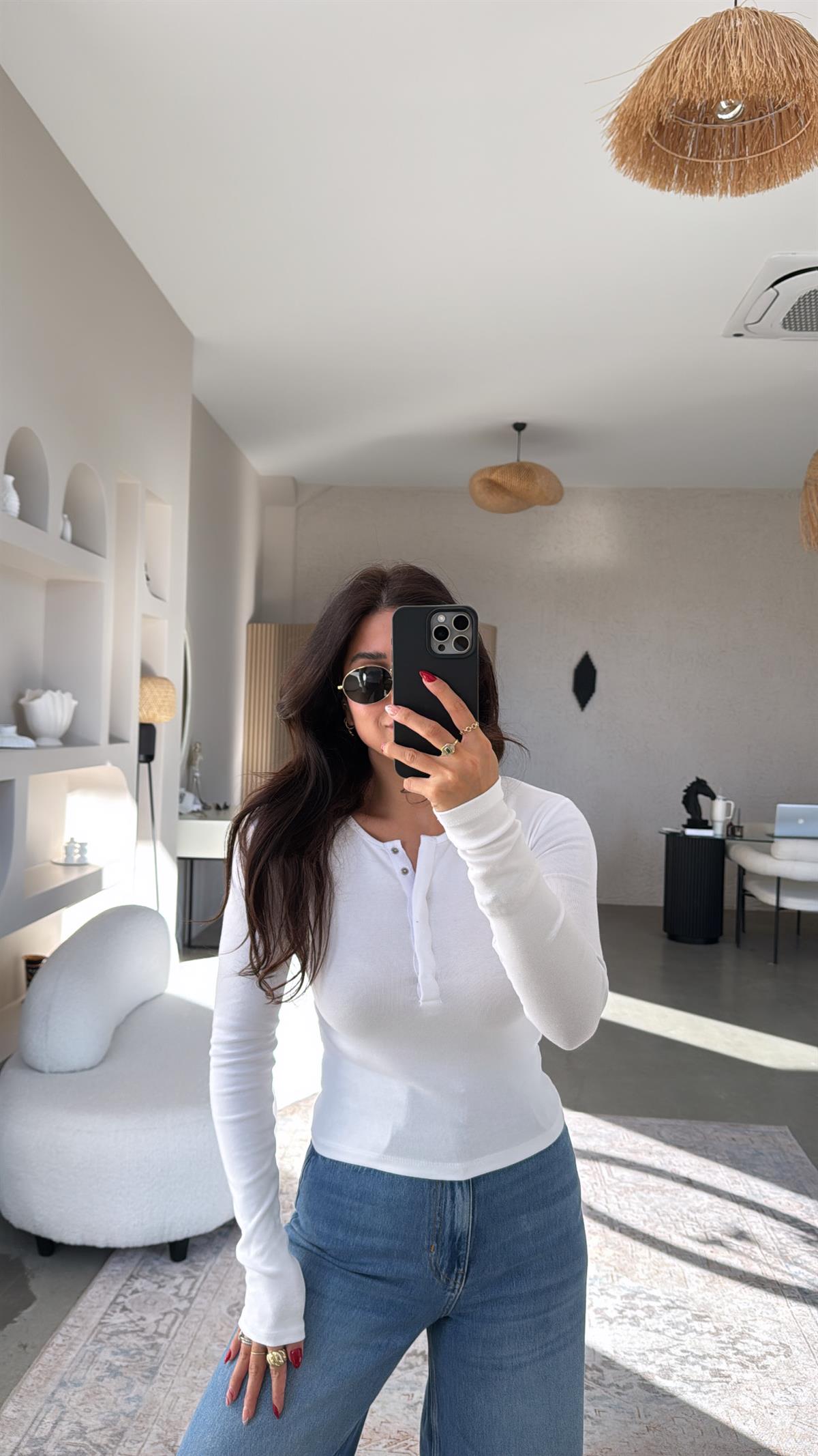 Beyaz Pamuklu Çıtçıtlı Uzun Kol Basic Bluz