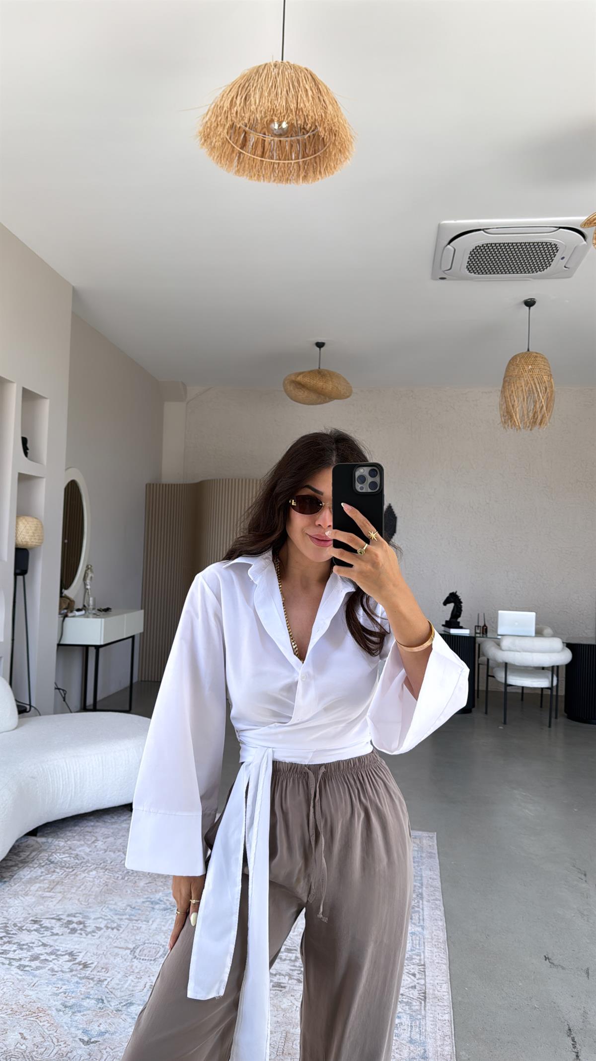 Beyaz Poplin Bağlamalı Gömlek