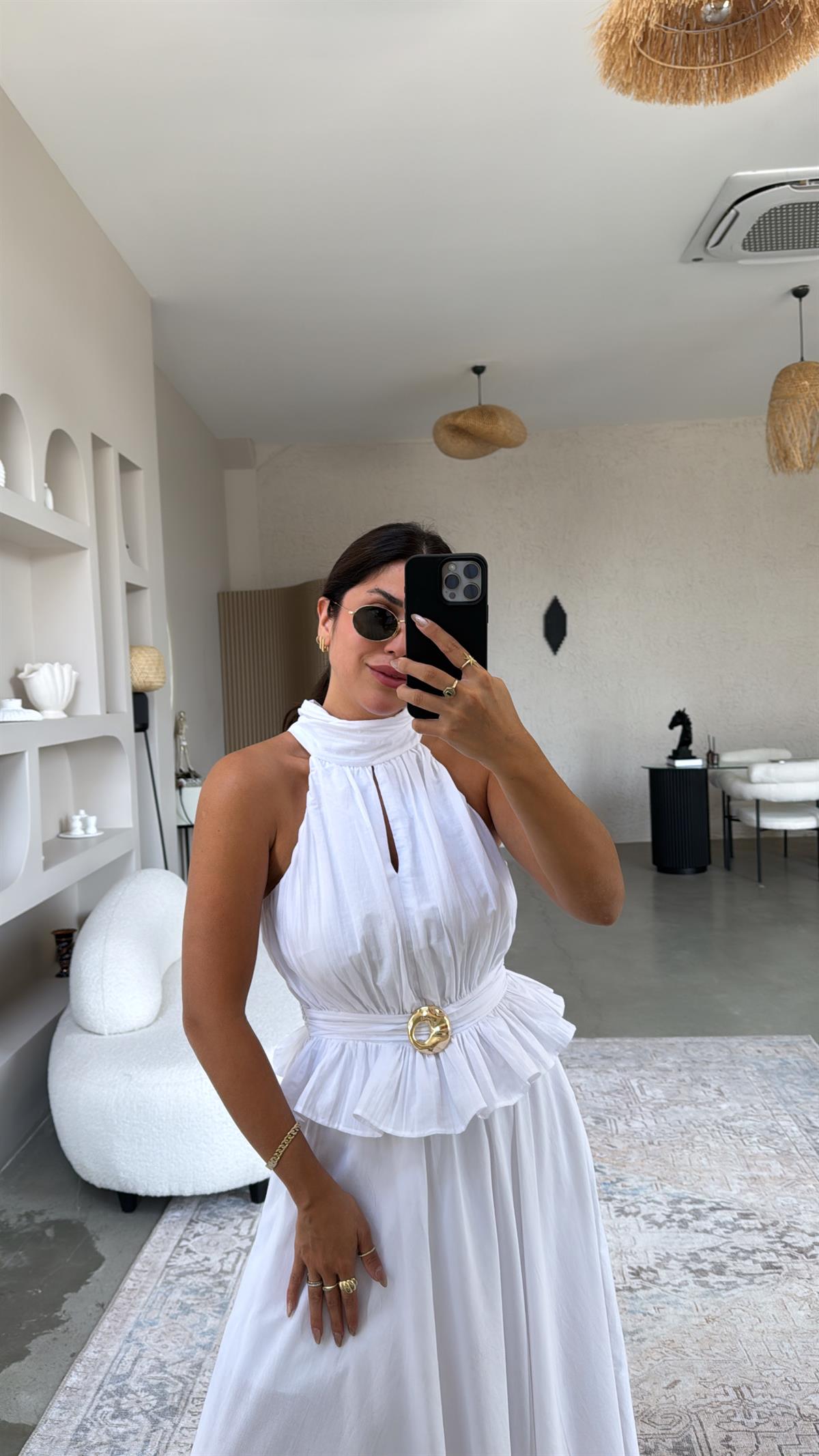 Beyaz Premium Gold Detaylı Etek Bluz Takım