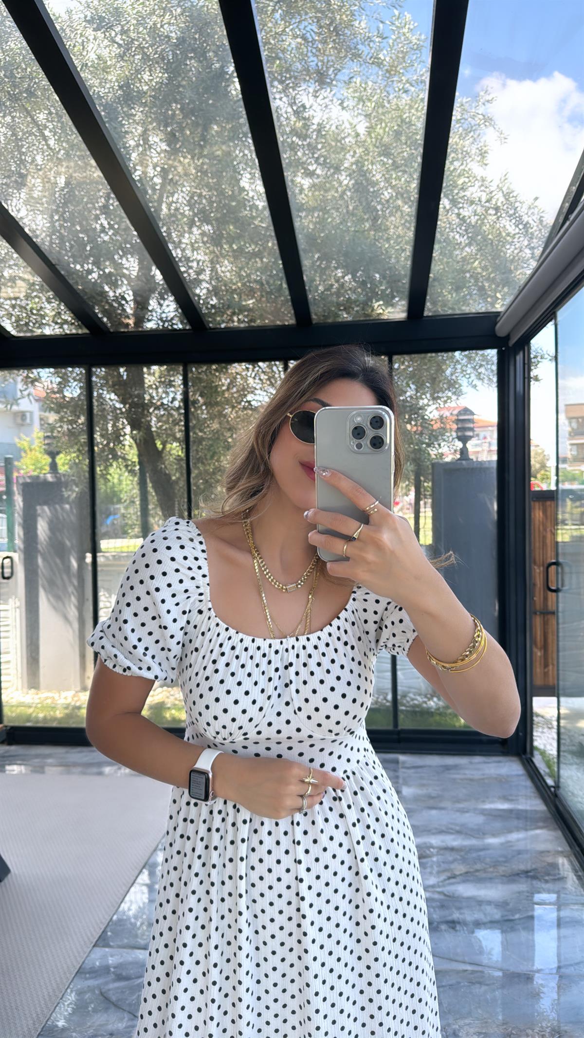 Beyaz Puanlı Elbise